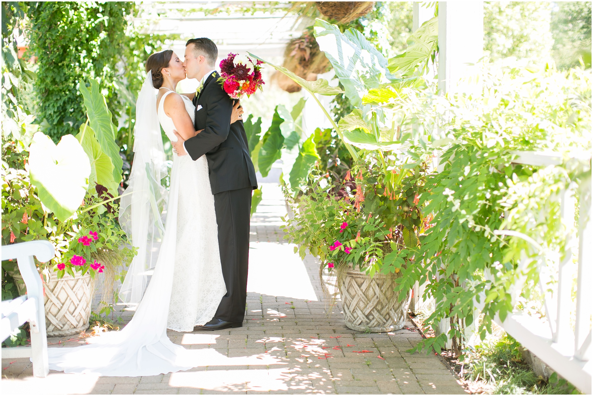 Downtown_Madison_Wisconsin_Rooftop_Fresco_Wedding_0023.jpg