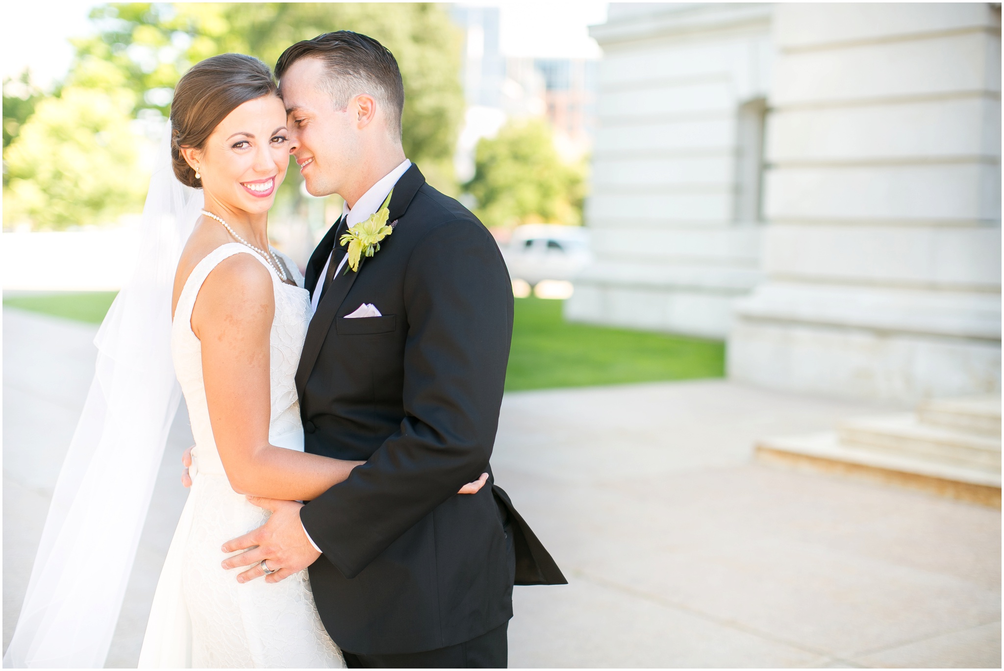 Downtown_Madison_Wisconsin_Rooftop_Fresco_Wedding_0049.jpg