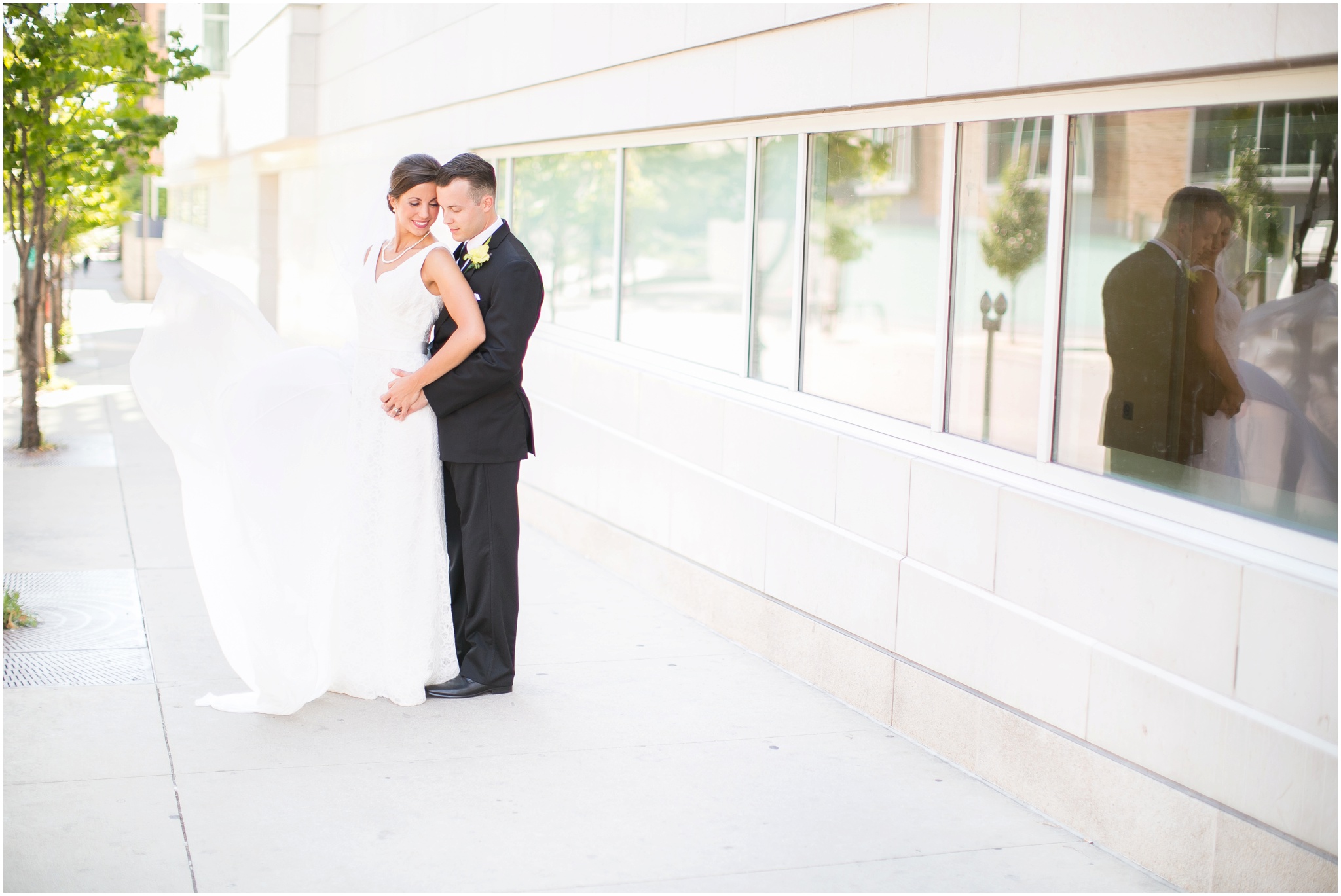 Downtown_Madison_Wisconsin_Rooftop_Fresco_Wedding_0057.jpg