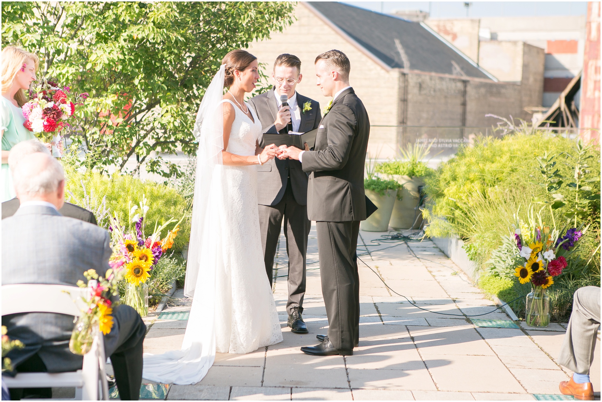 Downtown_Madison_Wisconsin_Rooftop_Fresco_Wedding_0070.jpg