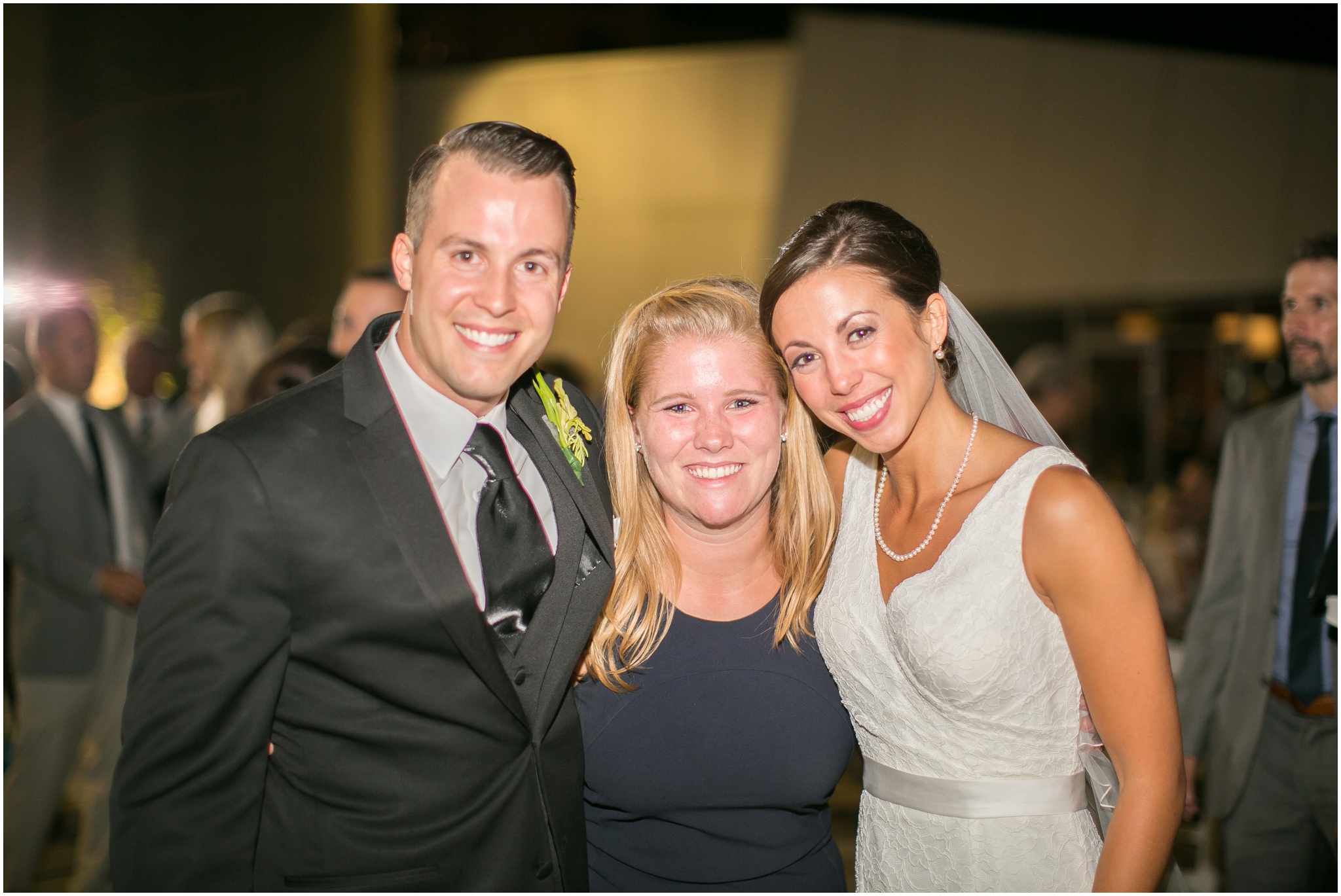 Downtown_Madison_Wisconsin_Rooftop_Fresco_Wedding_0098.jpg