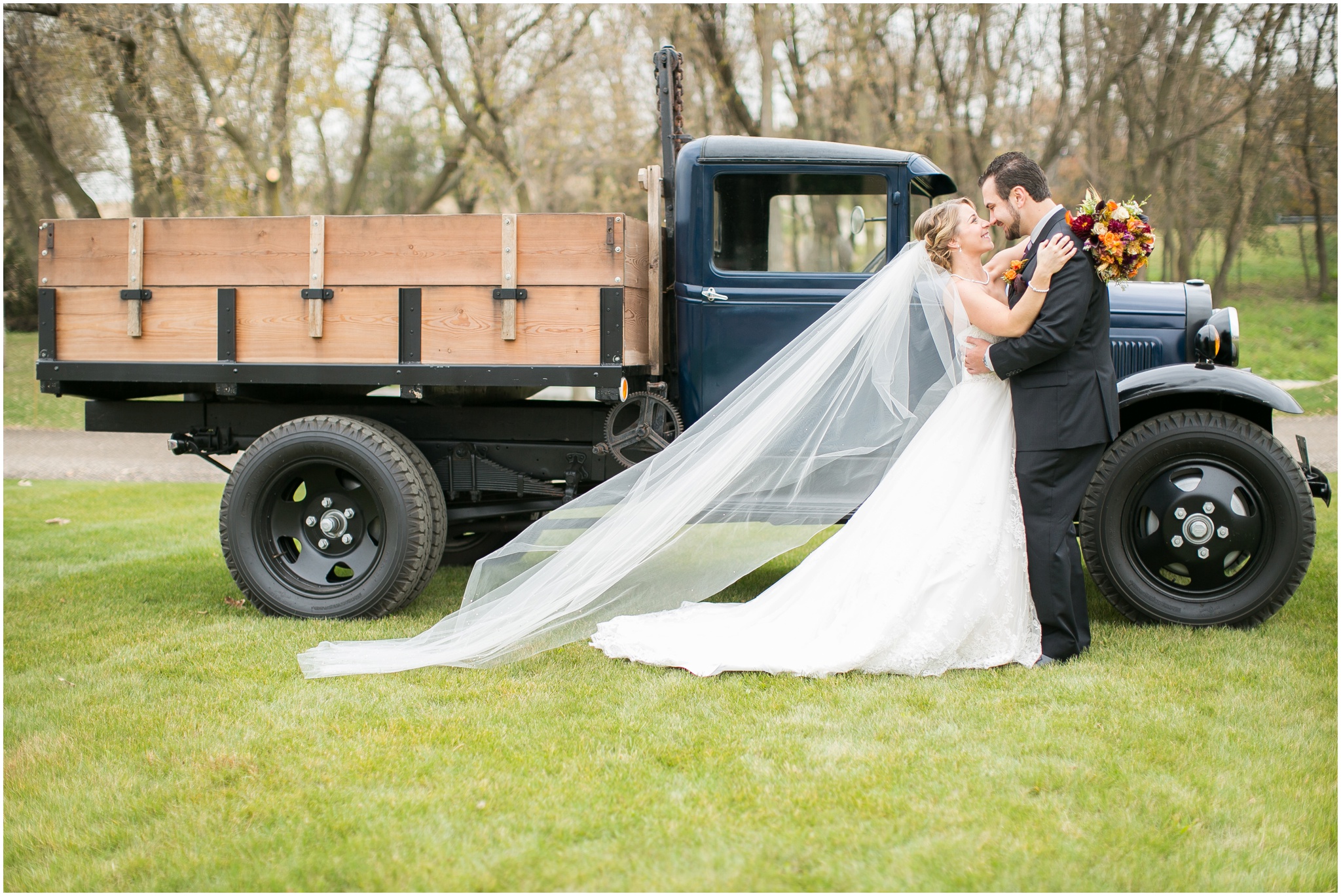 DC_Estate_Winery_Wedding_Beloit_Illinois_Wedding_0037.jpg