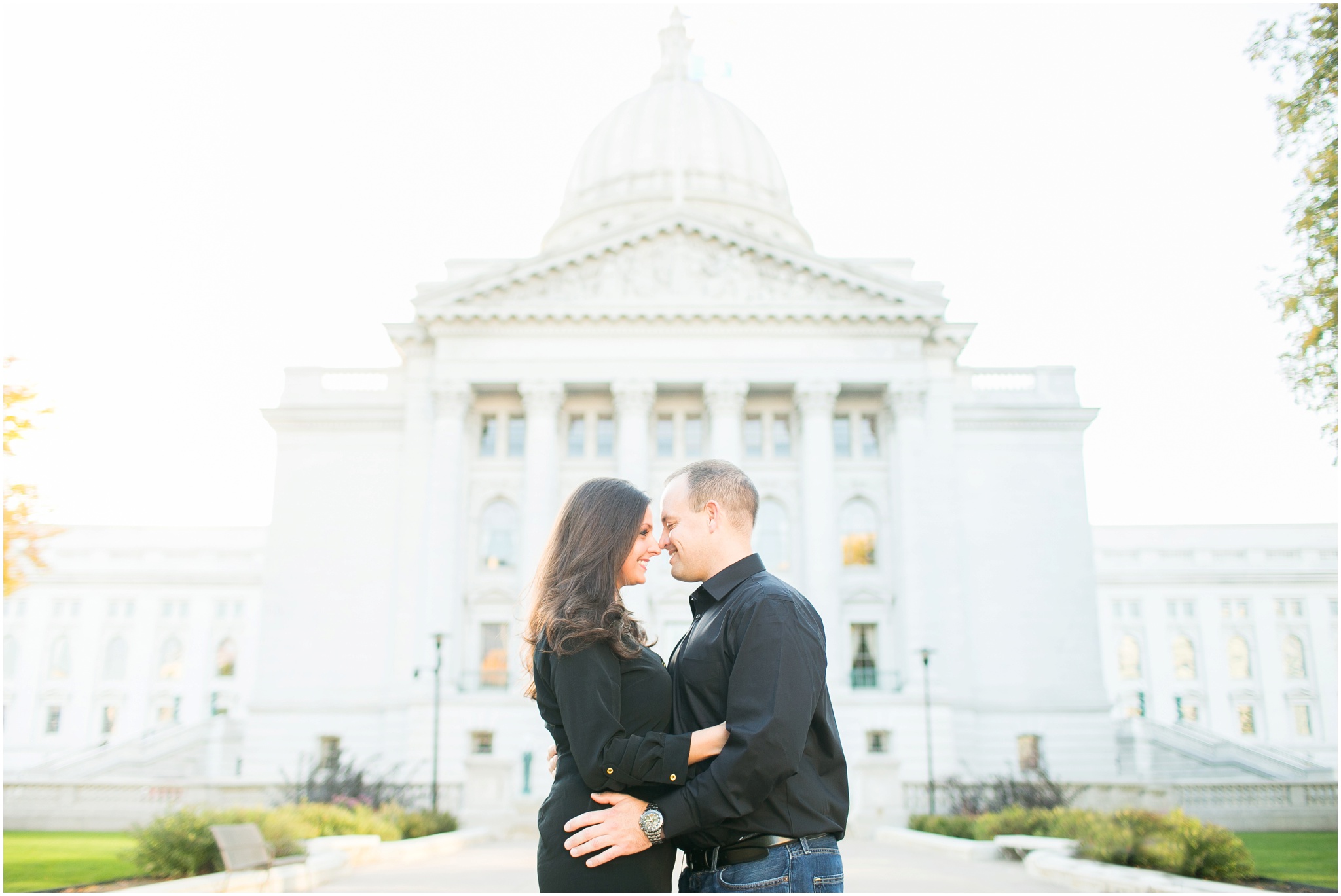 Downtown_Engagement_Session_Madison_Wisconsin_0087.jpg