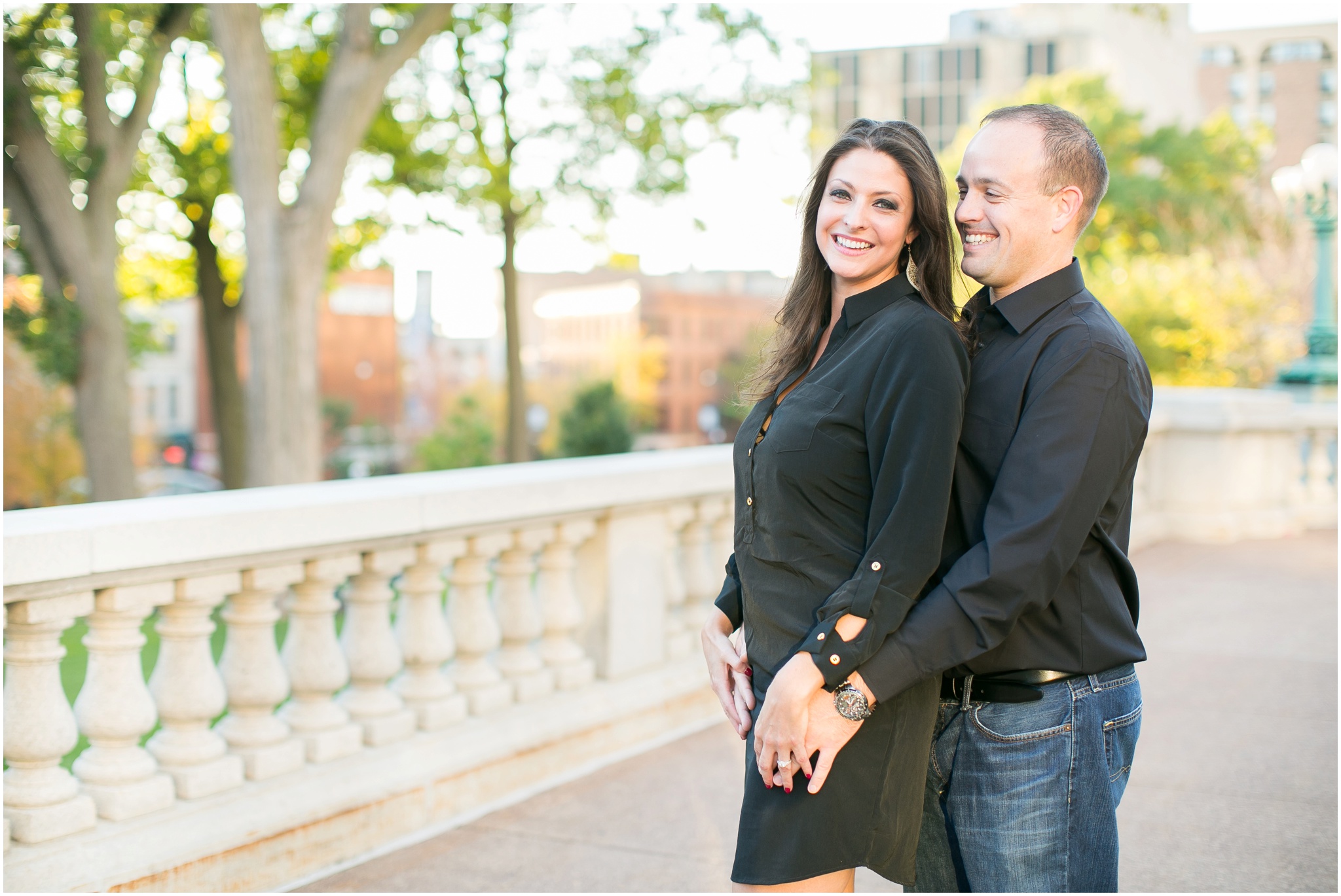 Downtown_Engagement_Session_Madison_Wisconsin_0103.jpg