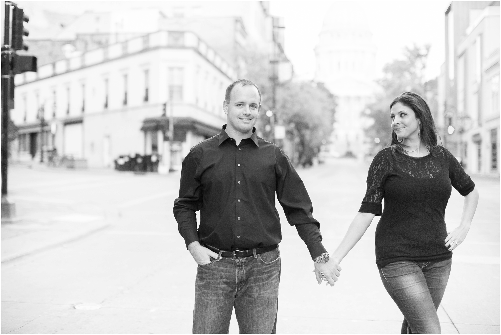 Downtown_Engagement_Session_Madison_Wisconsin_0109.jpg