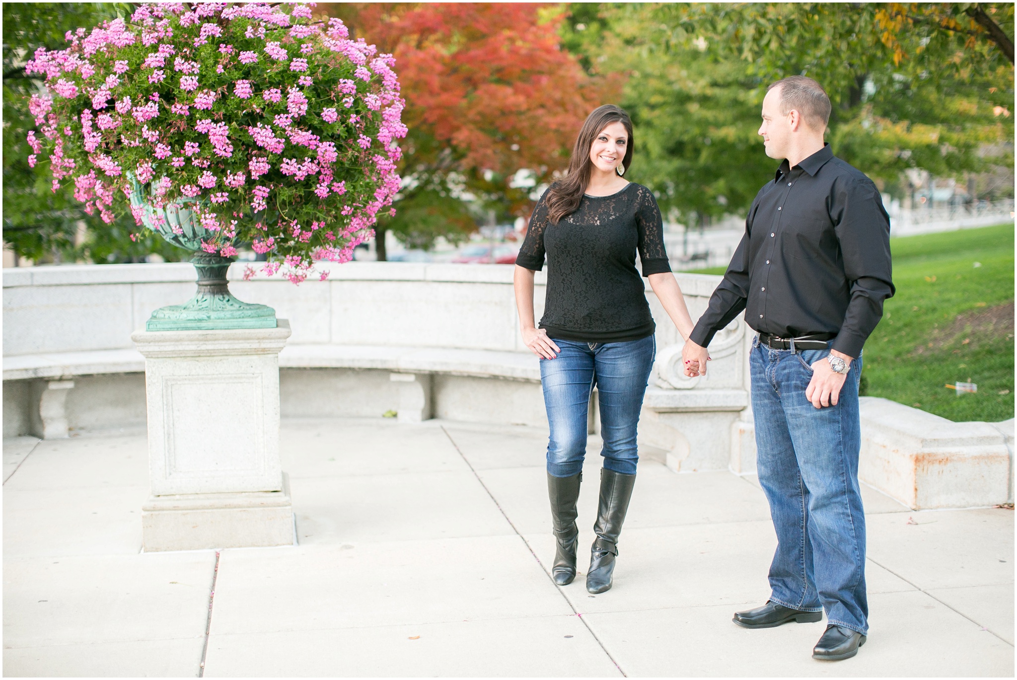 Downtown_Engagement_Session_Madison_Wisconsin_0111.jpg