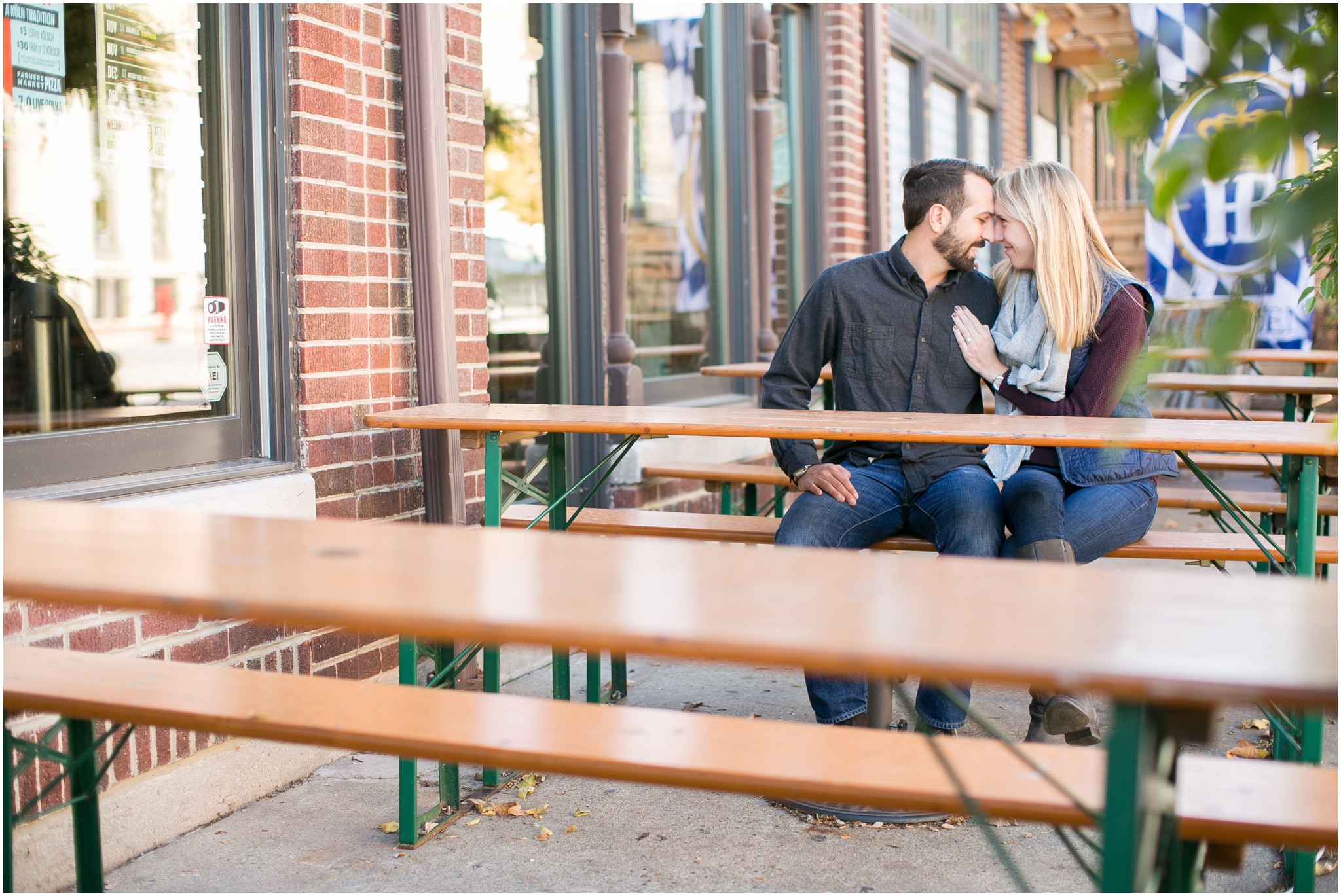 Milwaukee_Wisconsin_Fall_Engagement_Session_0018.jpg