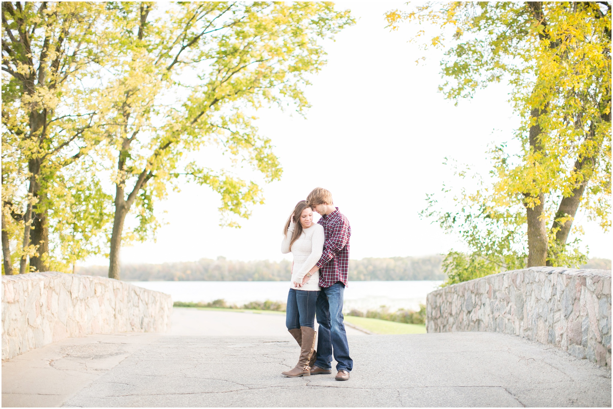 Vilas_Park_Engagement_Session_Madison_Wisconsin_0058.jpg