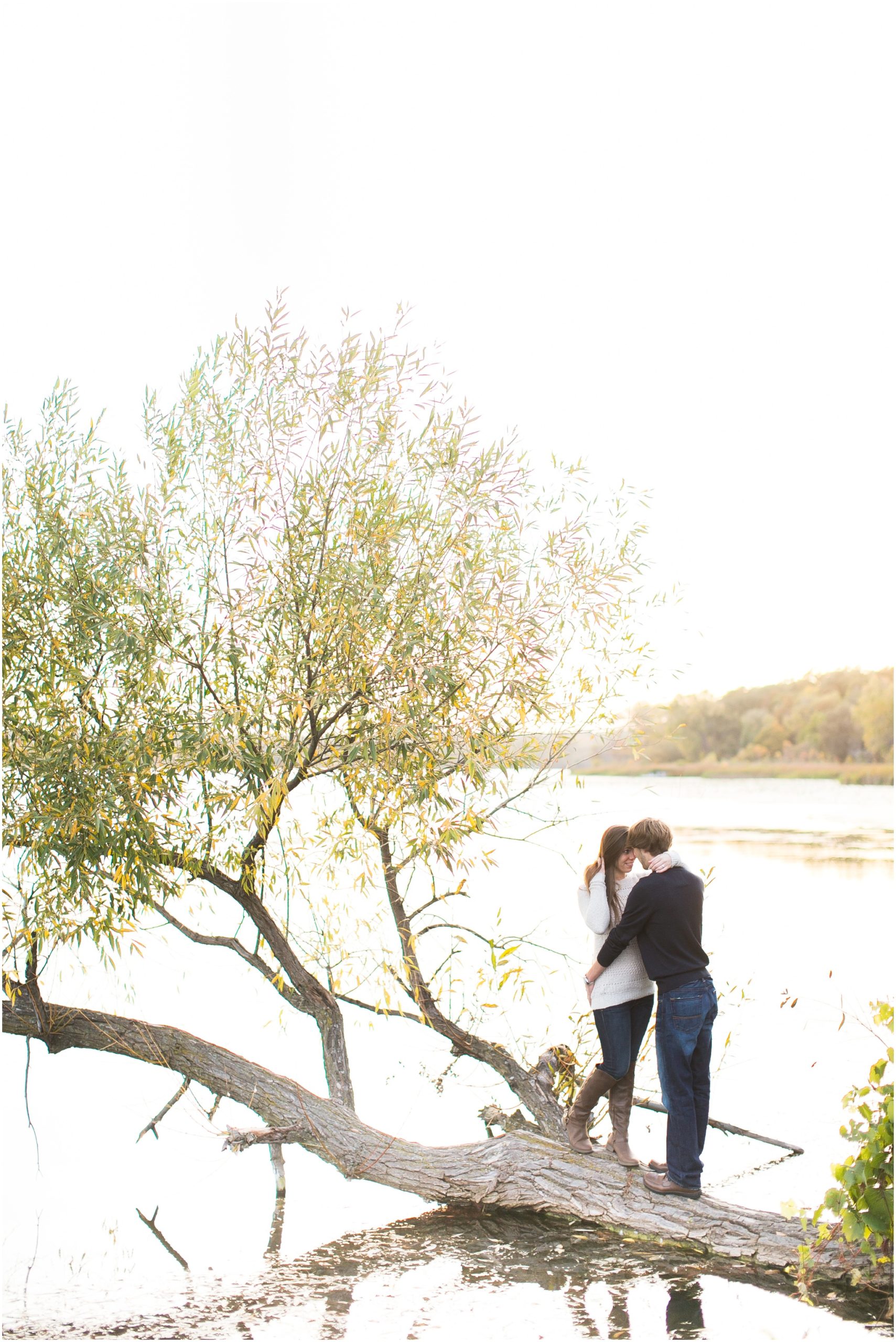 Vilas_Park_Engagement_Session_Madison_Wisconsin_0079.jpg