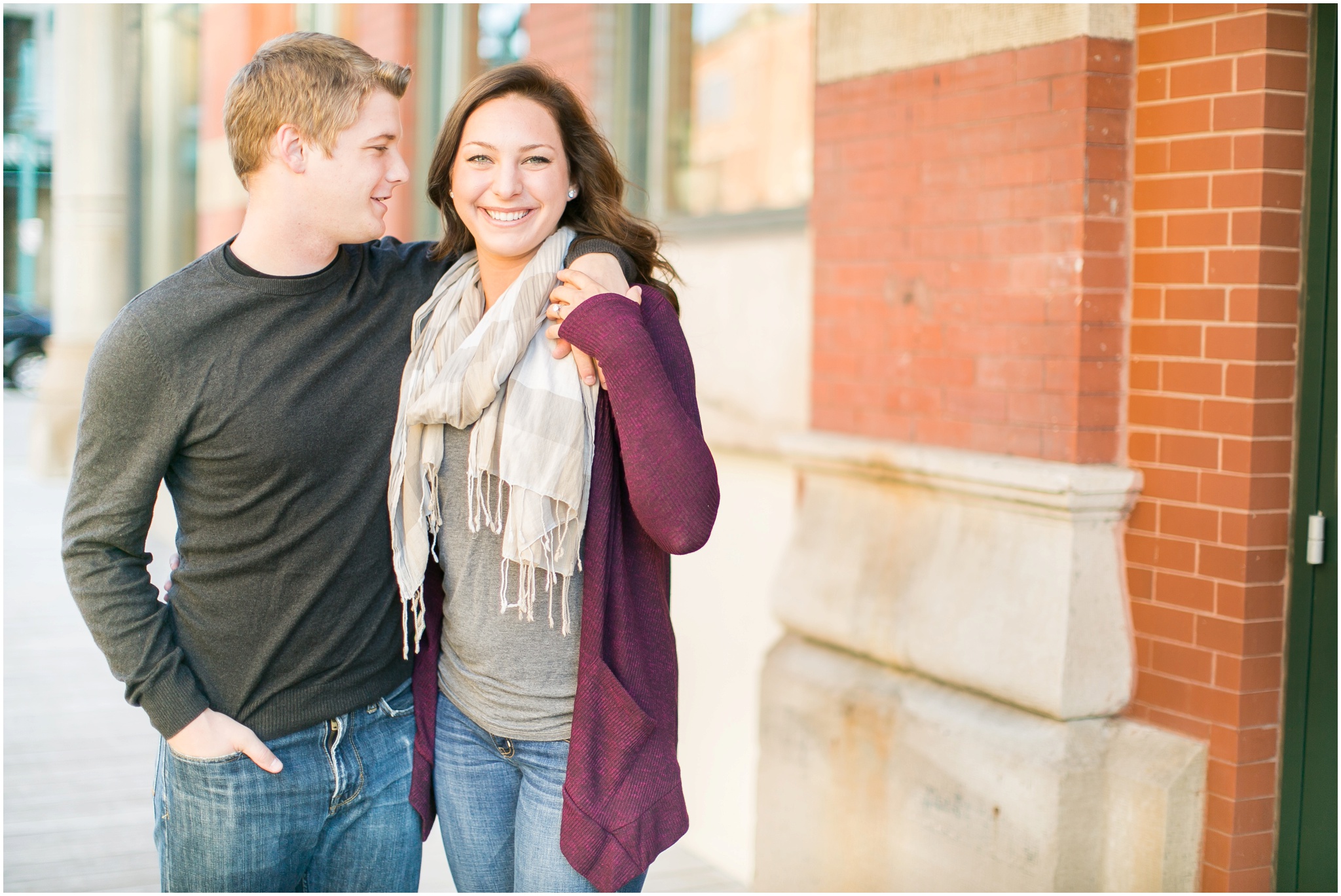 Third_Ward_Milwaukee_Wisconsin_Fall_Engagement_Session_0011.jpg