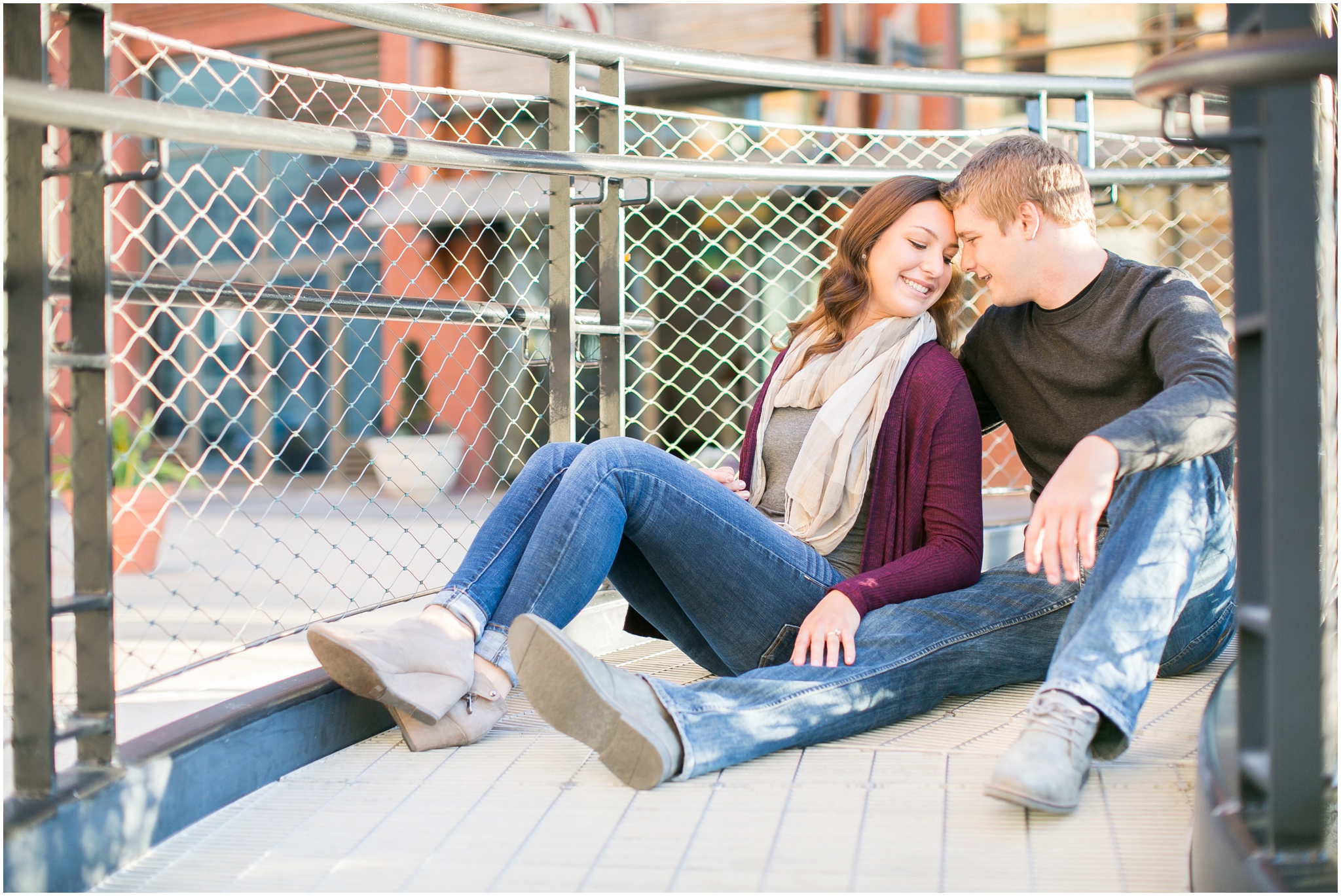 Third_Ward_Milwaukee_Wisconsin_Fall_Engagement_Session_0018.jpg