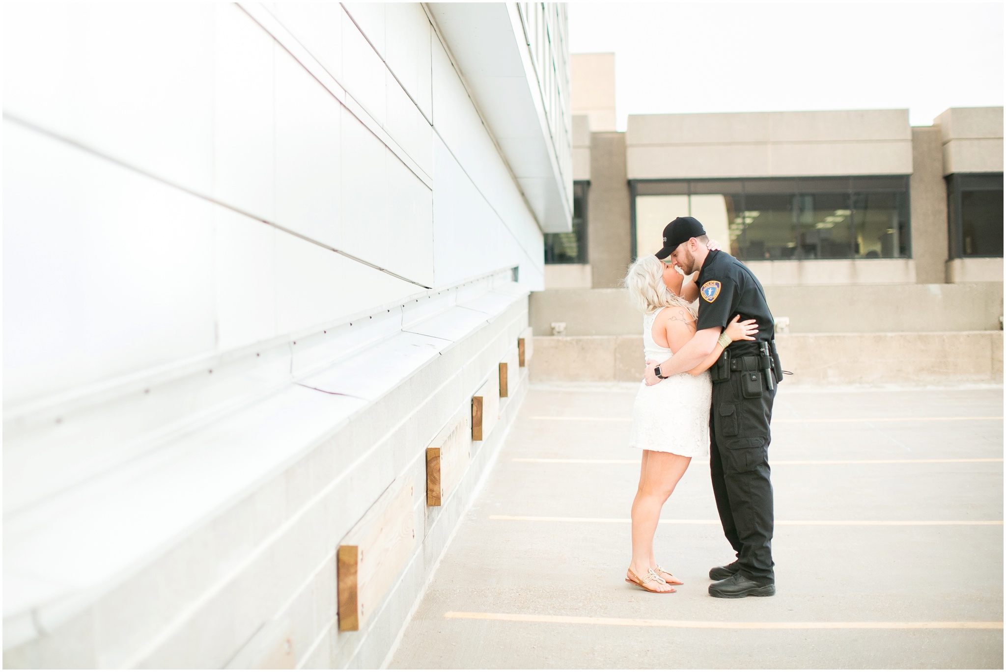 Downtown_Madison_Wisconsin_Engagement_Session_0076.jpg