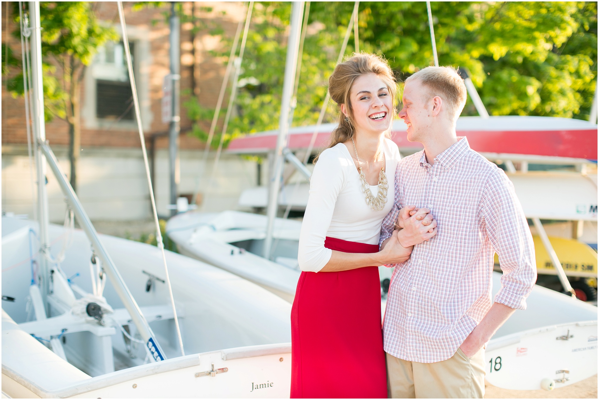 Downtown_Madison_Wisconsin_Engagement_Session_0277.jpg