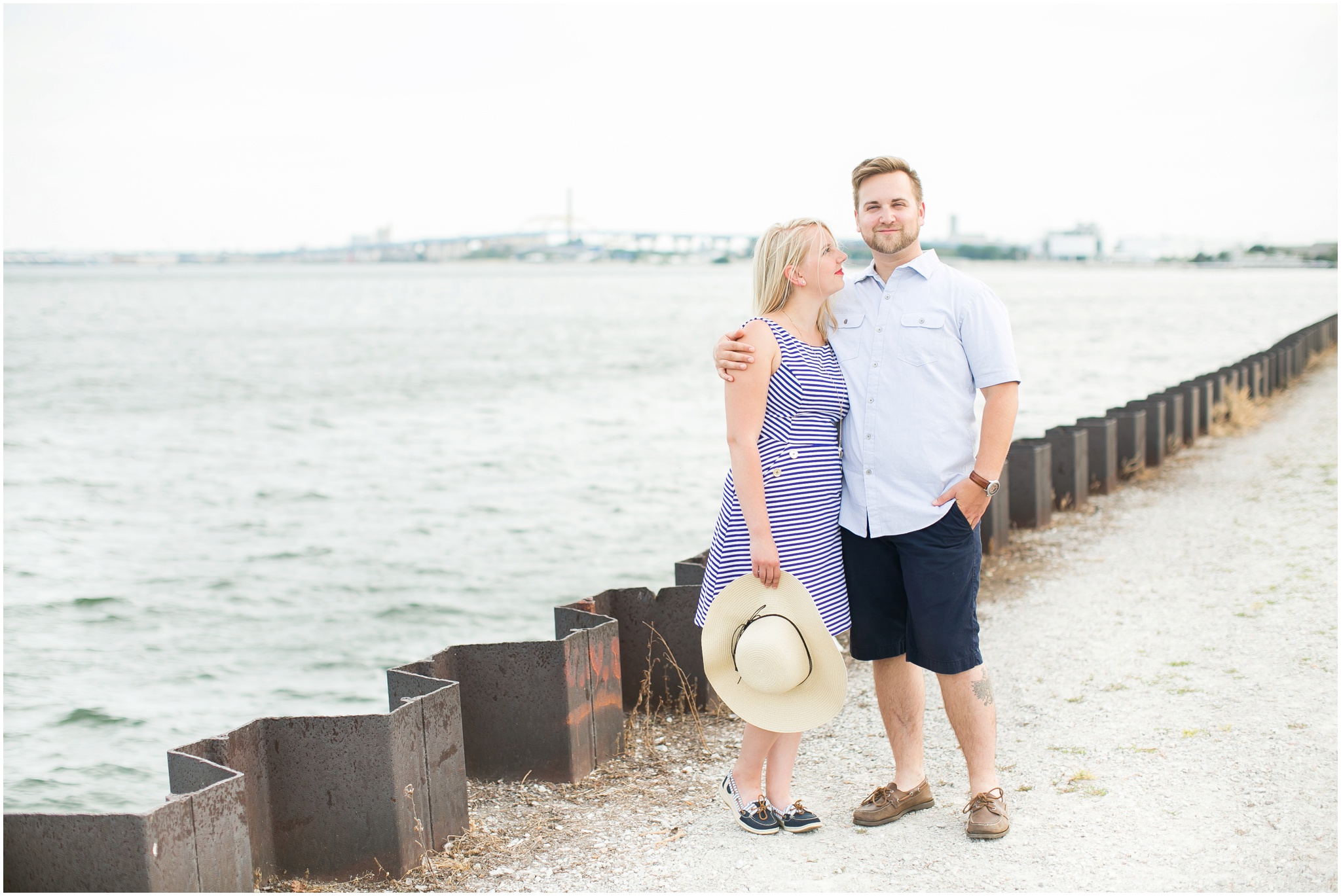 Madison_Wisconsin_Wedding_Photographers_Milwaukee_Engagement_Session_0929.jpg