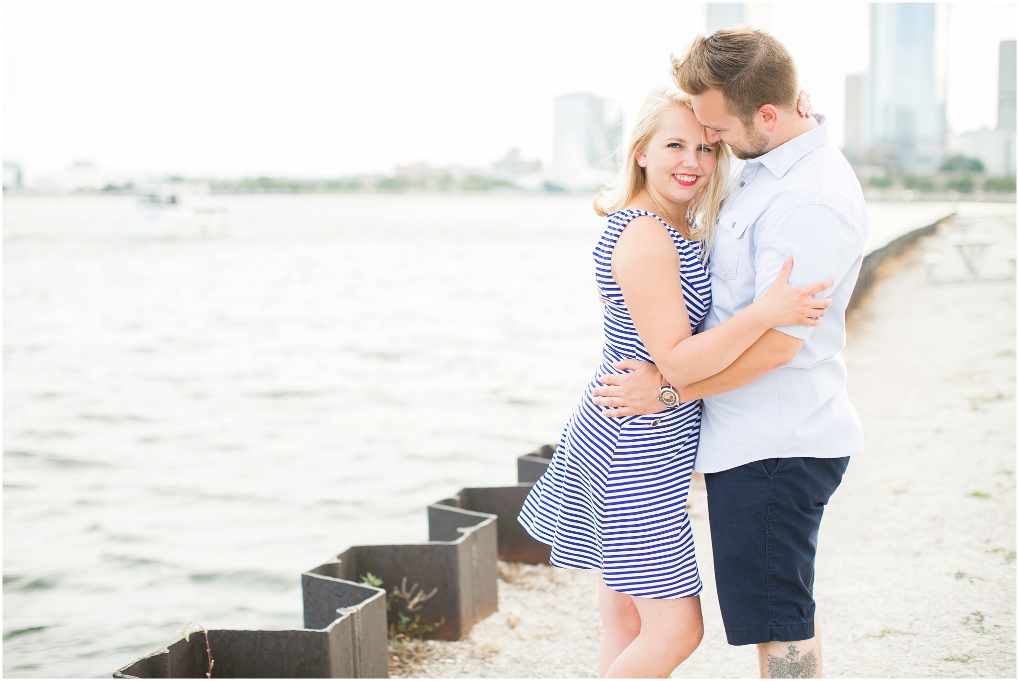 Madison_Wisconsin_Wedding_Photographers_Milwaukee_Engagement_Session_0931.jpg