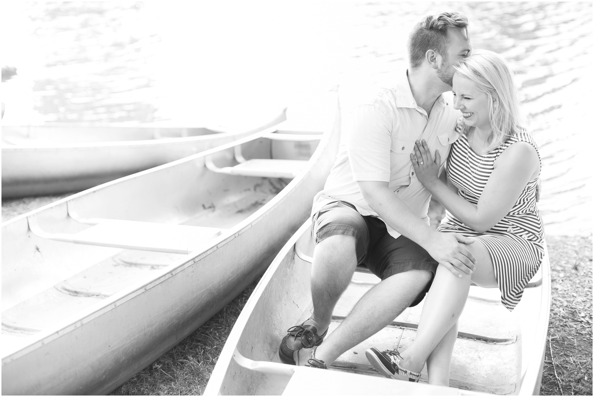 Madison_Wisconsin_Wedding_Photographers_Milwaukee_Engagement_Session_0947.jpg