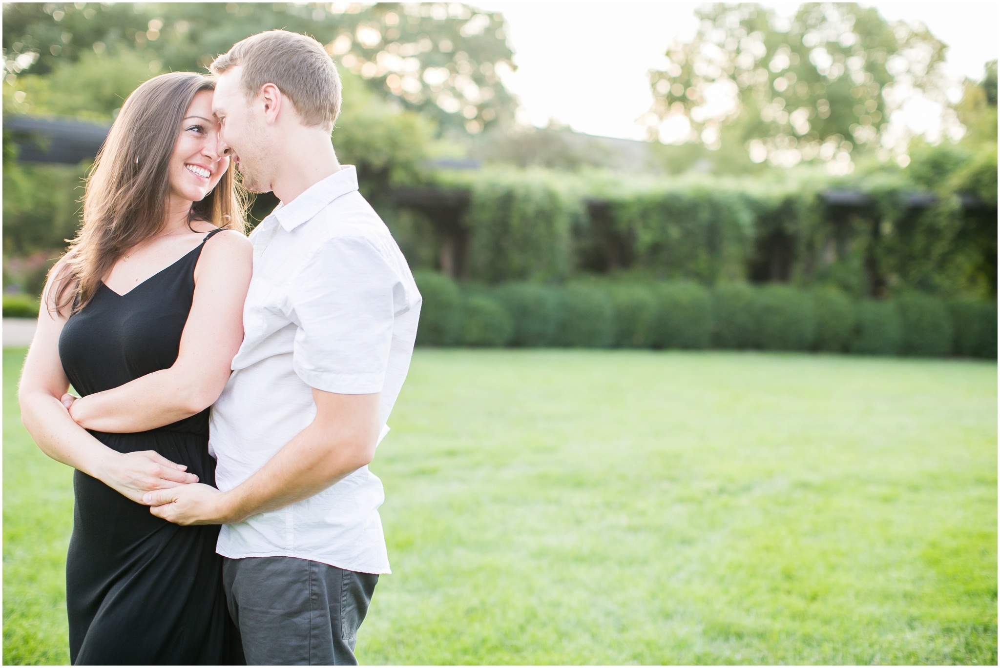 Olbrich_Botanical_Gardens_Madison_Wisconsin_Engagement_Session_0832.jpg