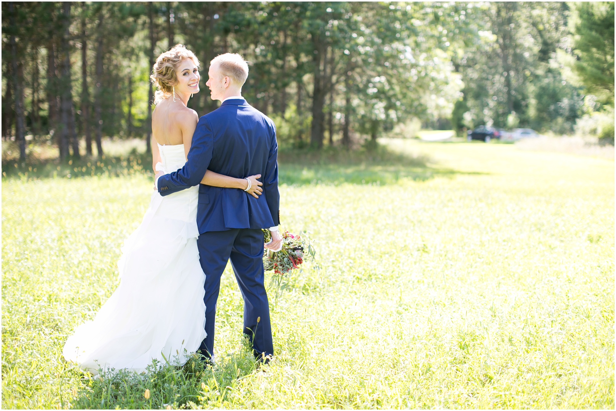 Olbrich_Botanical_Gardens_Madison_Wisconsin_Engagement_Session_0881.jpg