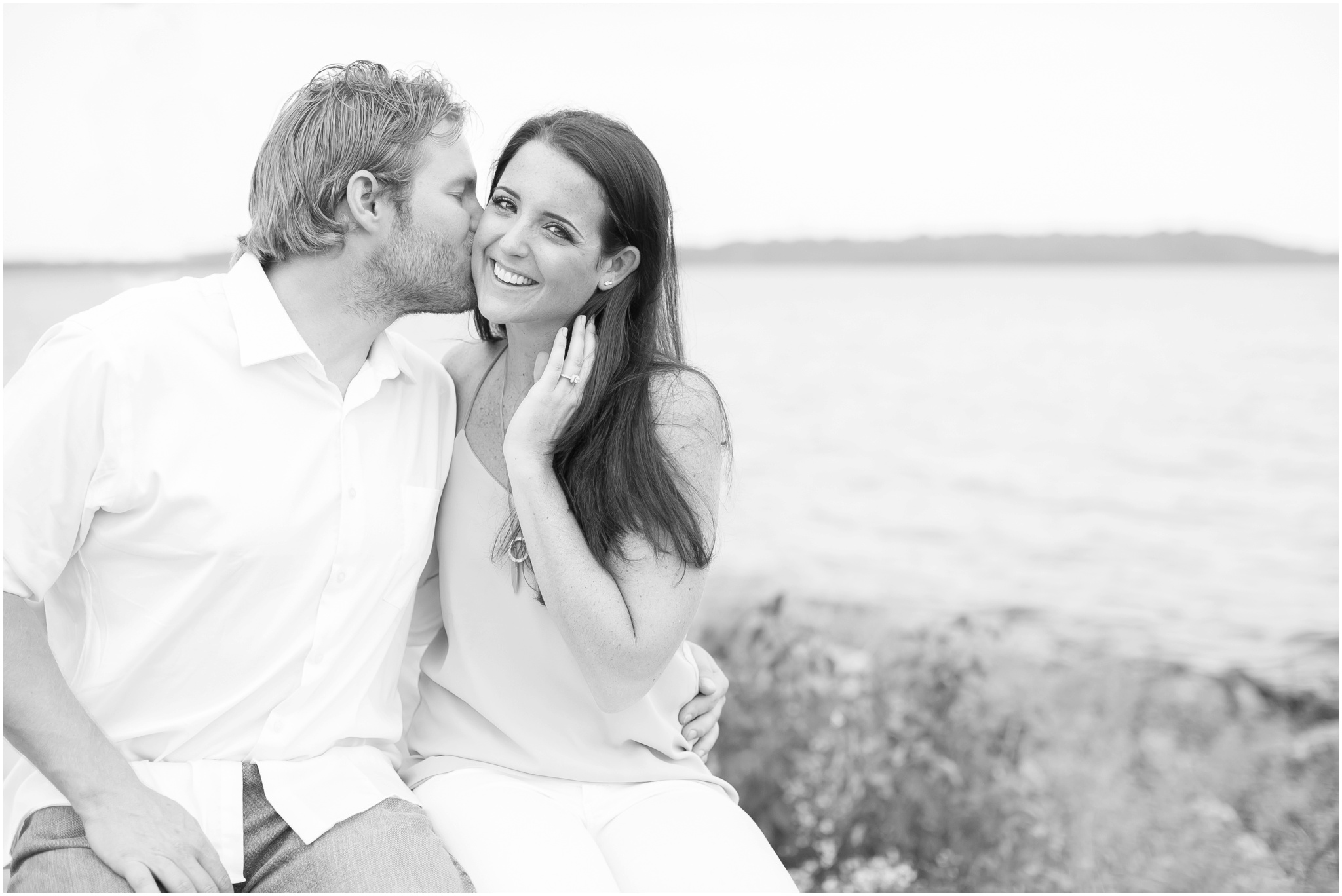 Madison_Wisconsin_Wedding_Photographers_Govenor_Nelson_Engagement_Session_1390.jpg