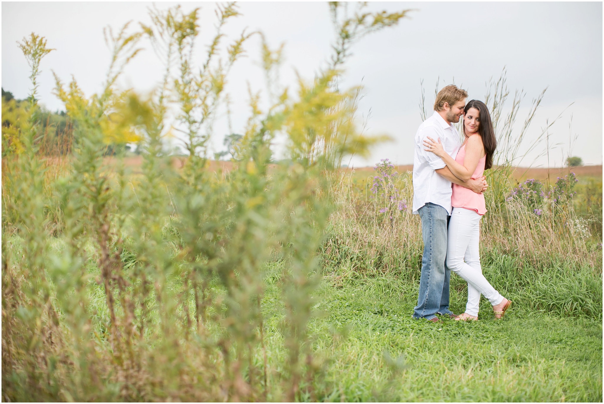 Madison_Wisconsin_Wedding_Photographers_Govenor_Nelson_Engagement_Session_1402.jpg