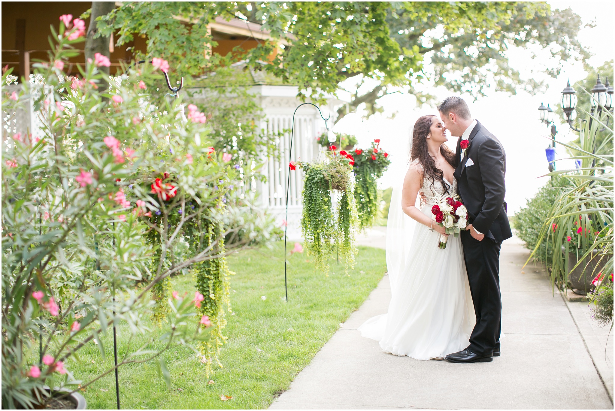 Madison_Wisconsin_Wedding_Photographers_Seven_Seas_Seafood_Steak_Wedding_1464.jpg