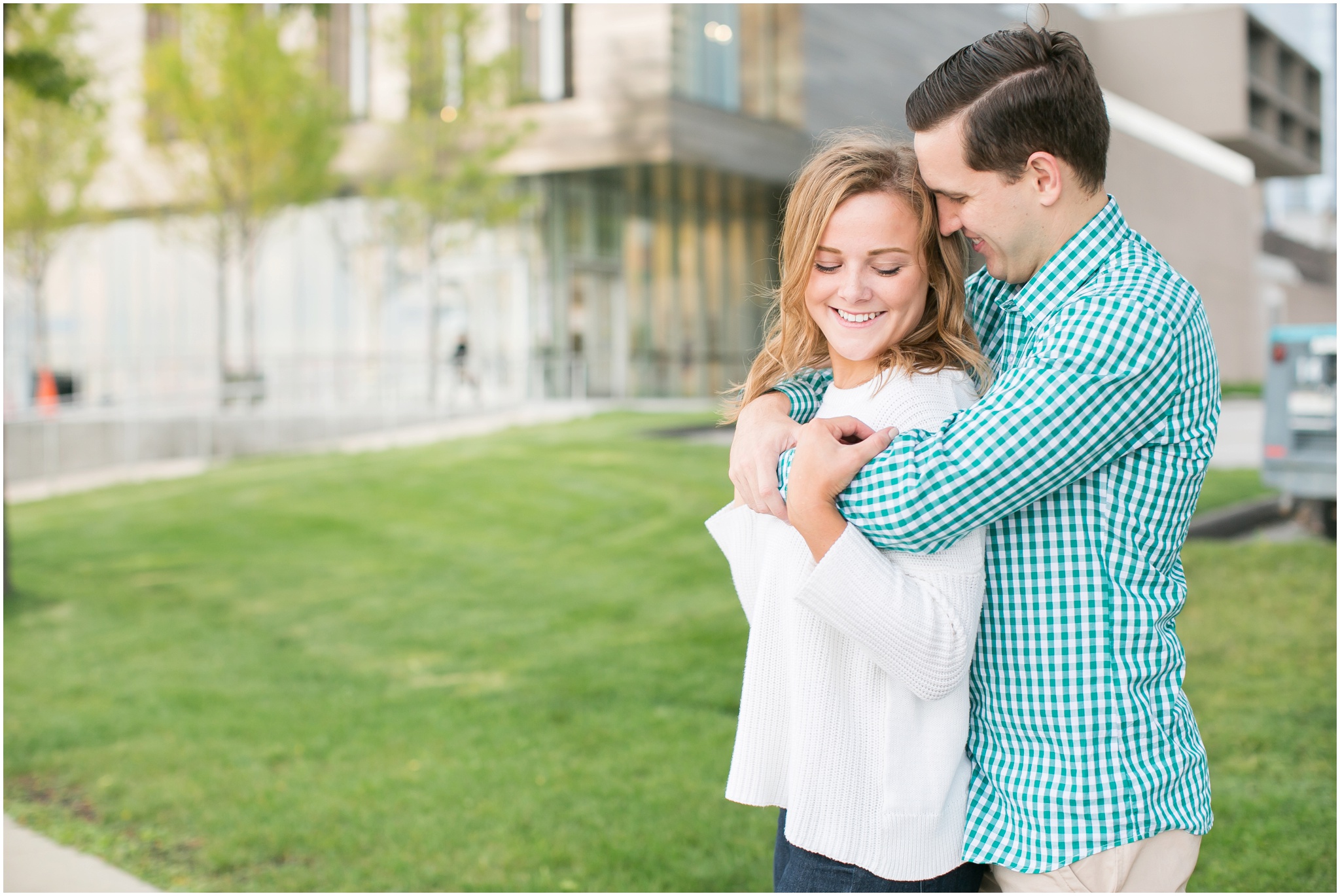 Madison_Wisconsin_Wedding_Photographers_Third_Ward_Milwaukee_Session_1356.jpg