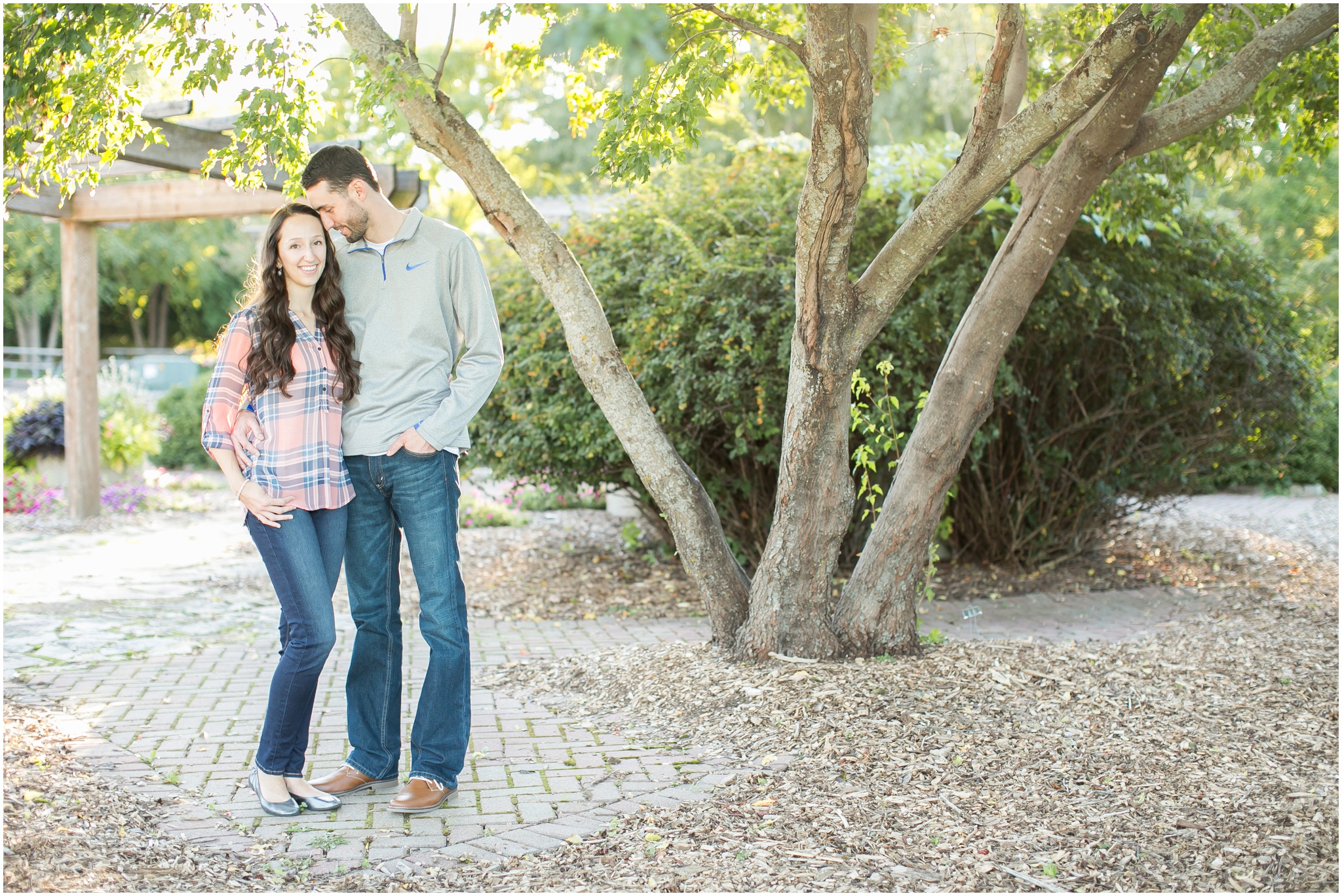 Appleton_Wisconsin_Memorial_Park_Engagement_Session_1548.jpg