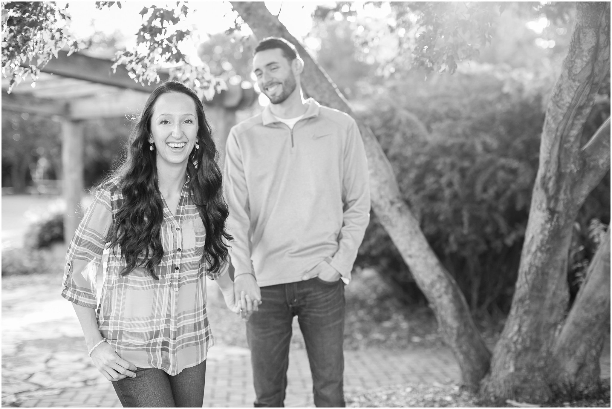 Appleton_Wisconsin_Memorial_Park_Engagement_Session_1549.jpg