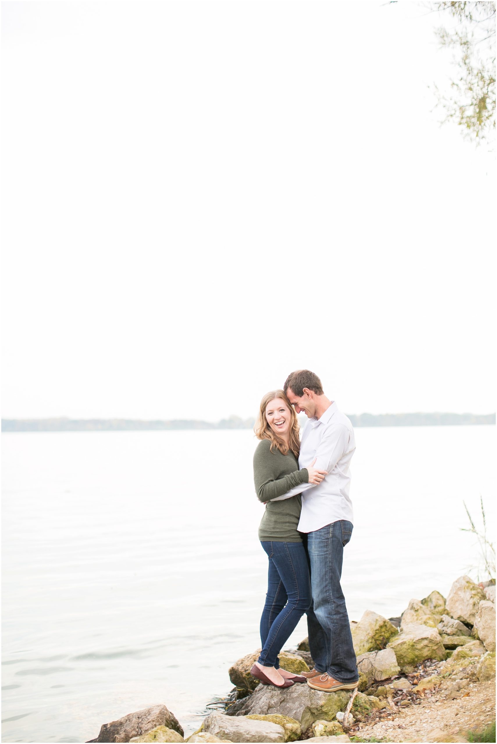 Downtown_Madison_Wisconsin_Engagment_Session_1972.jpg