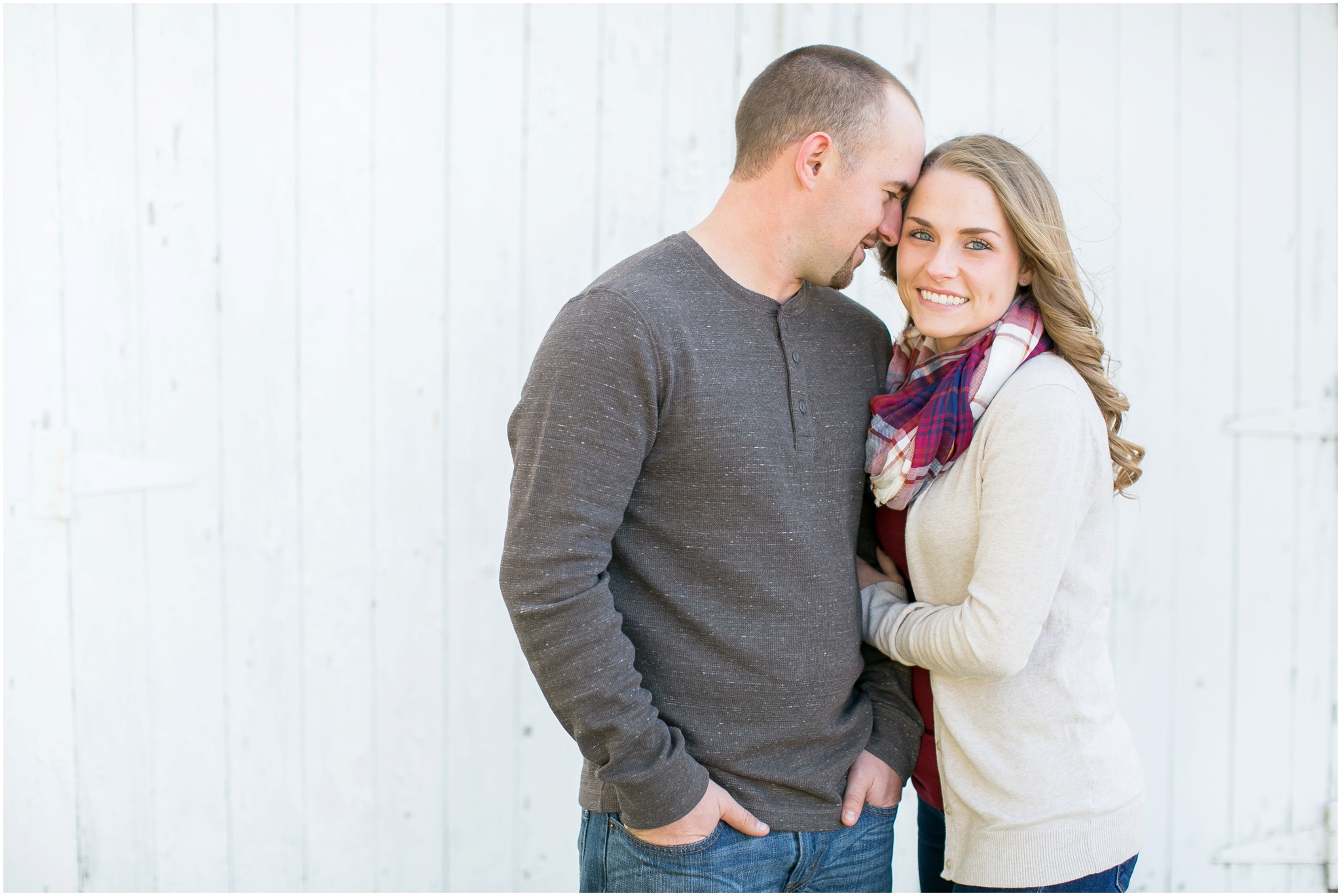 Madison_Wisconsin_Wedding_Photographers_Country_Fall_Engagement_Session_1851.jpg