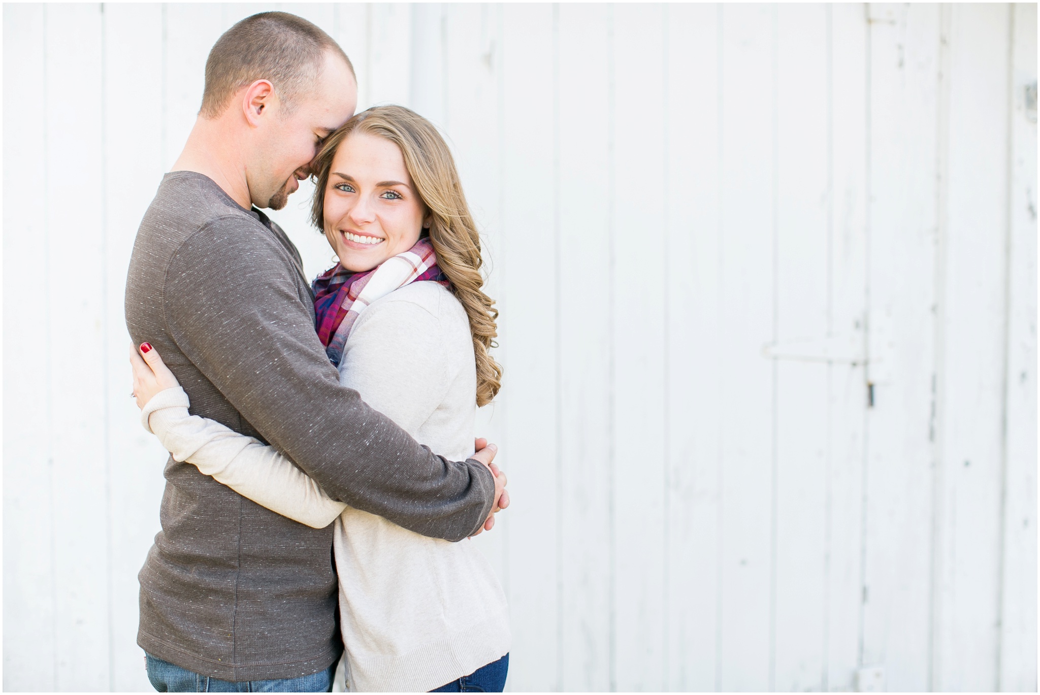 Madison_Wisconsin_Wedding_Photographers_Country_Fall_Engagement_Session_1854.jpg