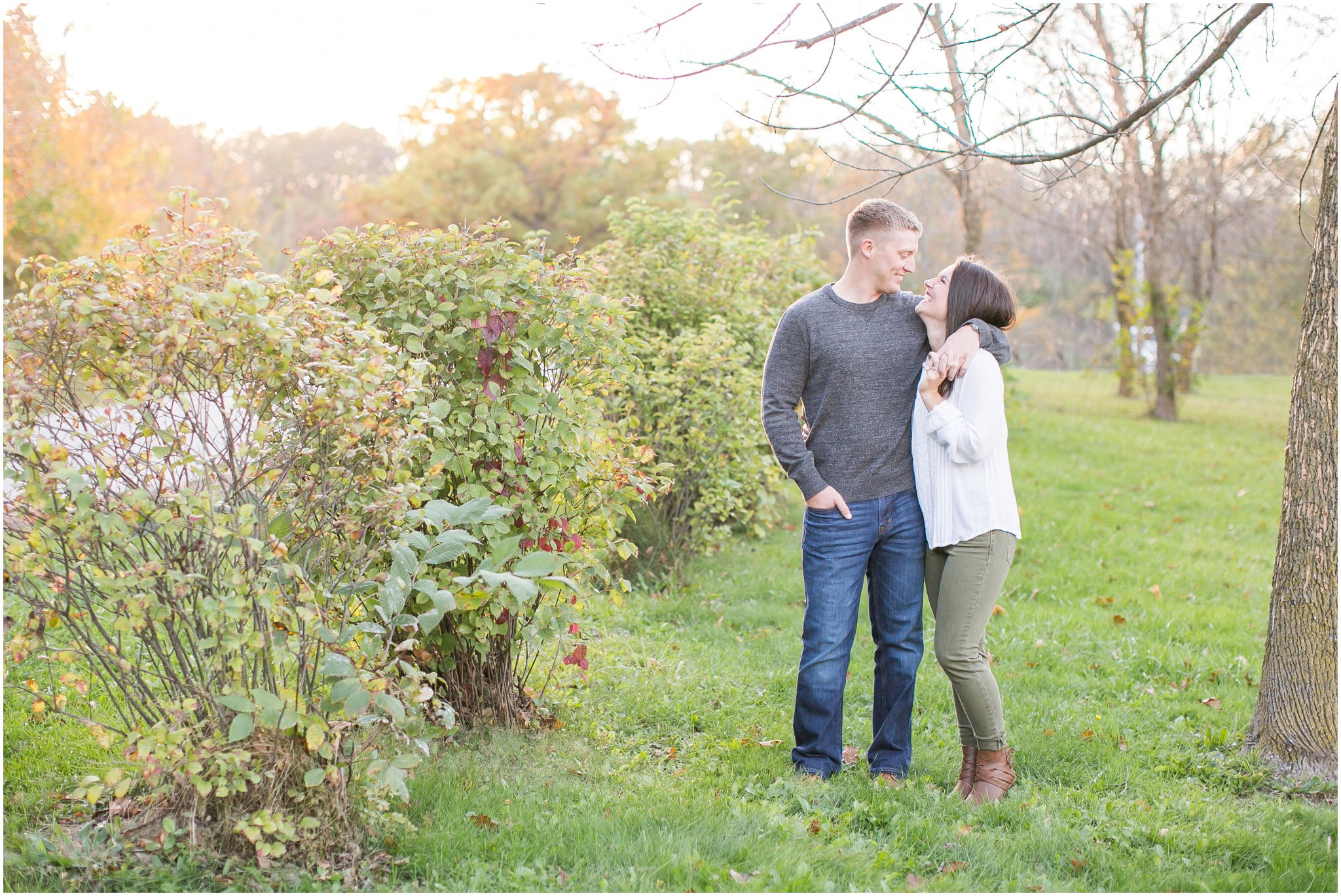 Madison_Wisconsin_Wedding_Photographers_Rockcut_Engagement_Session_2103.jpg