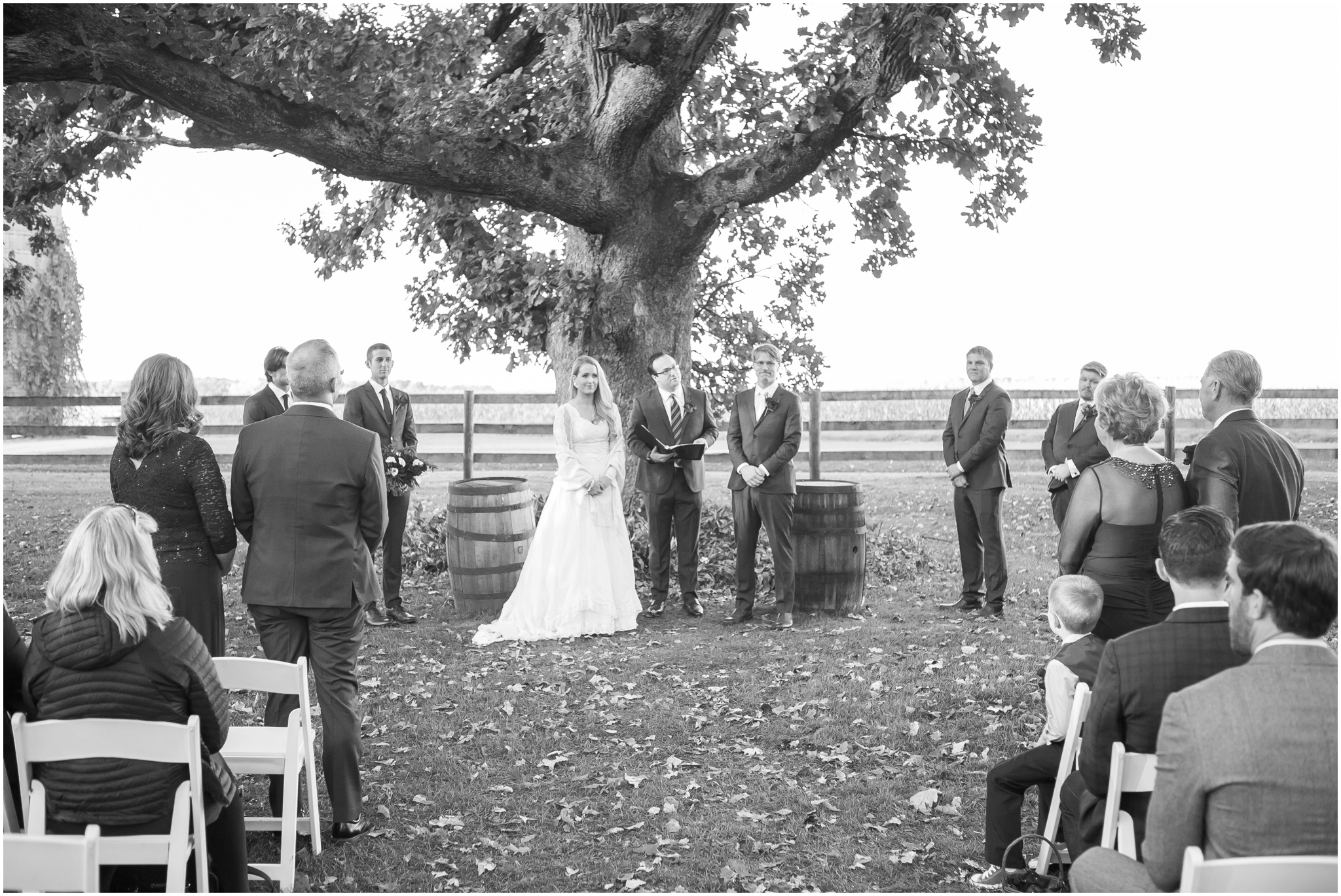 Sugarland_Barn_Arena_Wisconsin_Wedding_Madison_Wedding_Photographers_1787.jpg