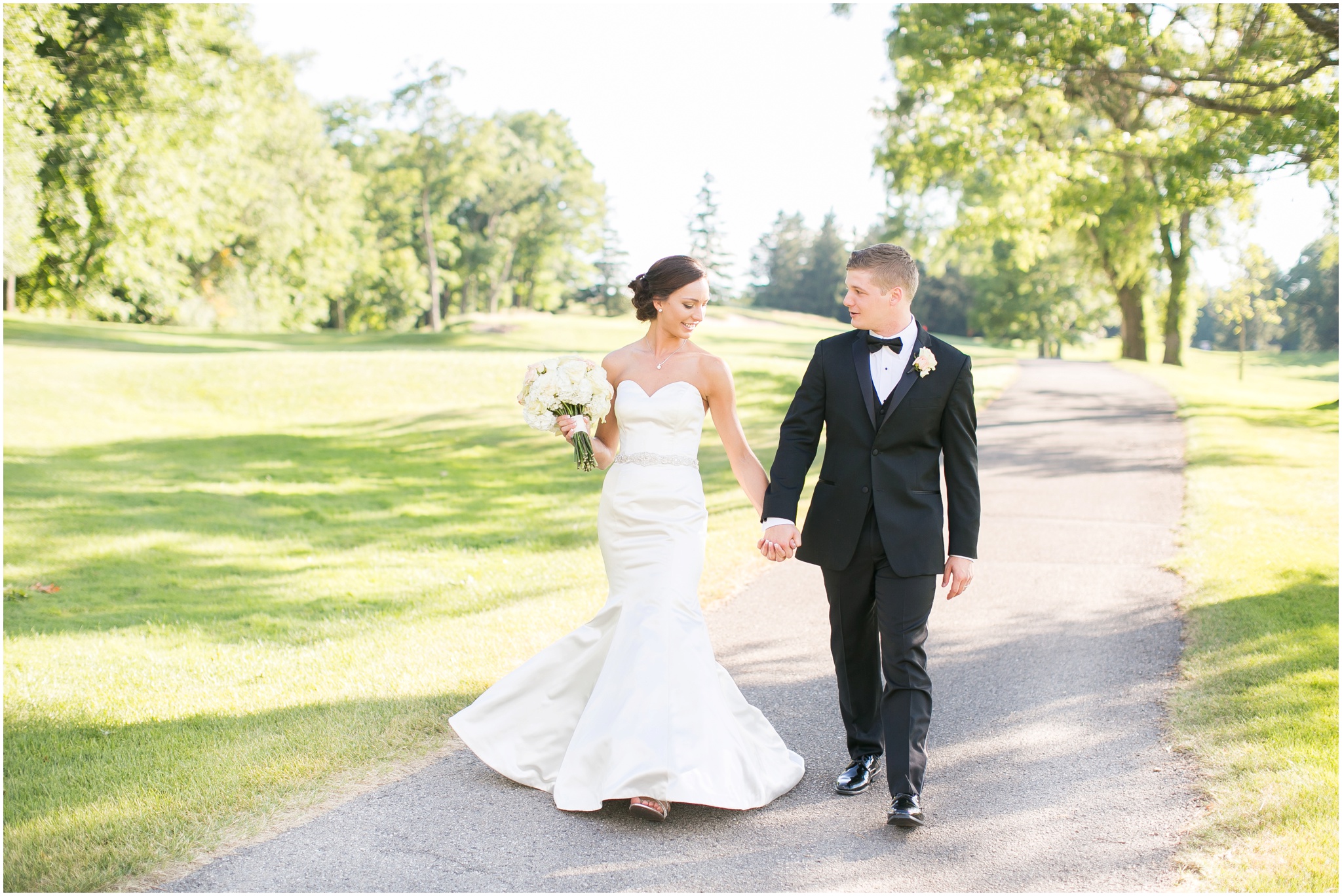 Madison_Wisconsin_Wedding_Photographers_Wedding_Portraits_2016_Favorites_Caynay_Photo_2513.jpg