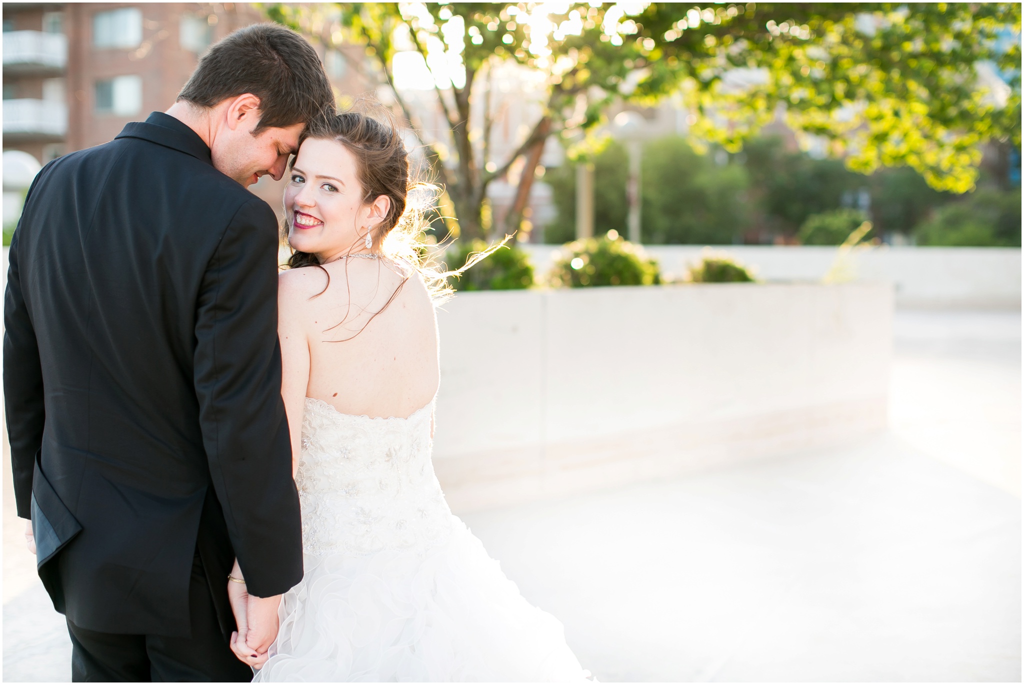 Madison_Wisconsin_Wedding_Photographers_Monona_Terrace_Wedding_3336.jpg