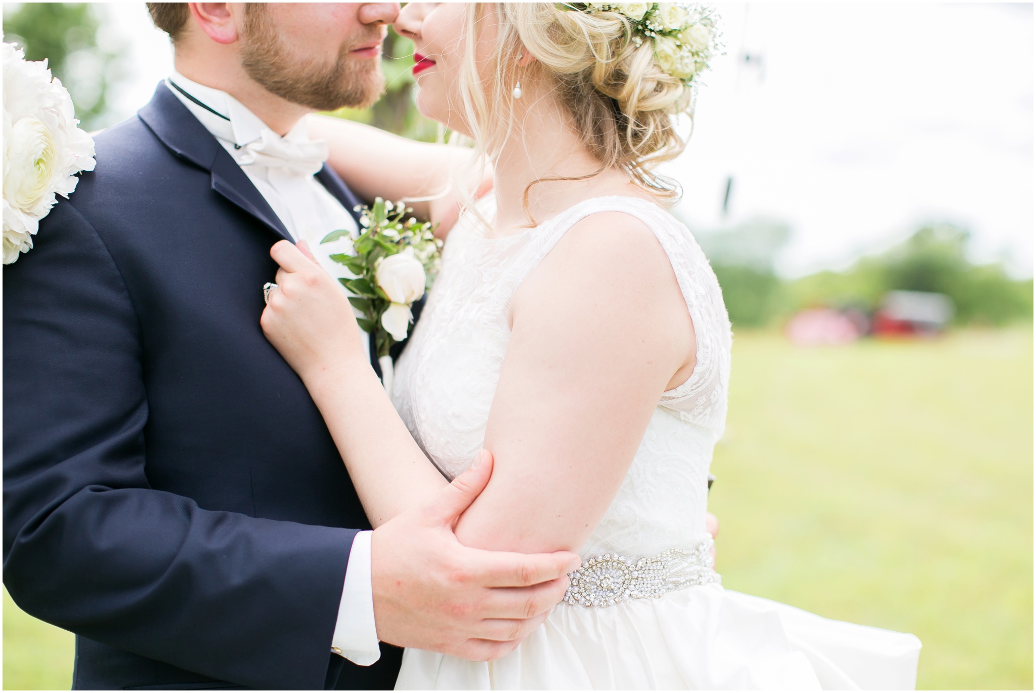 Steven_Point_Wisconsin_Wedding_Photographer_Outdoor_Summer_Wedding_3368.jpg