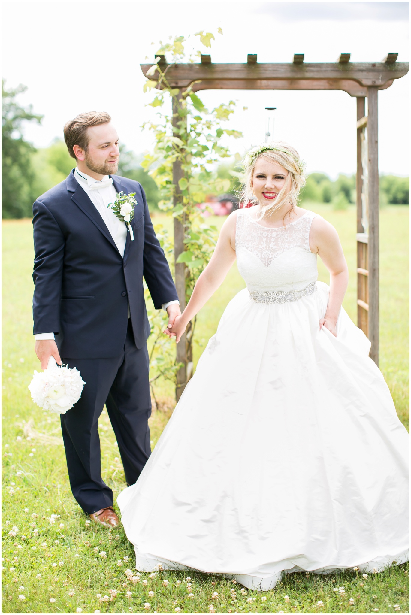 Steven_Point_Wisconsin_Wedding_Photographer_Outdoor_Summer_Wedding_3370.jpg