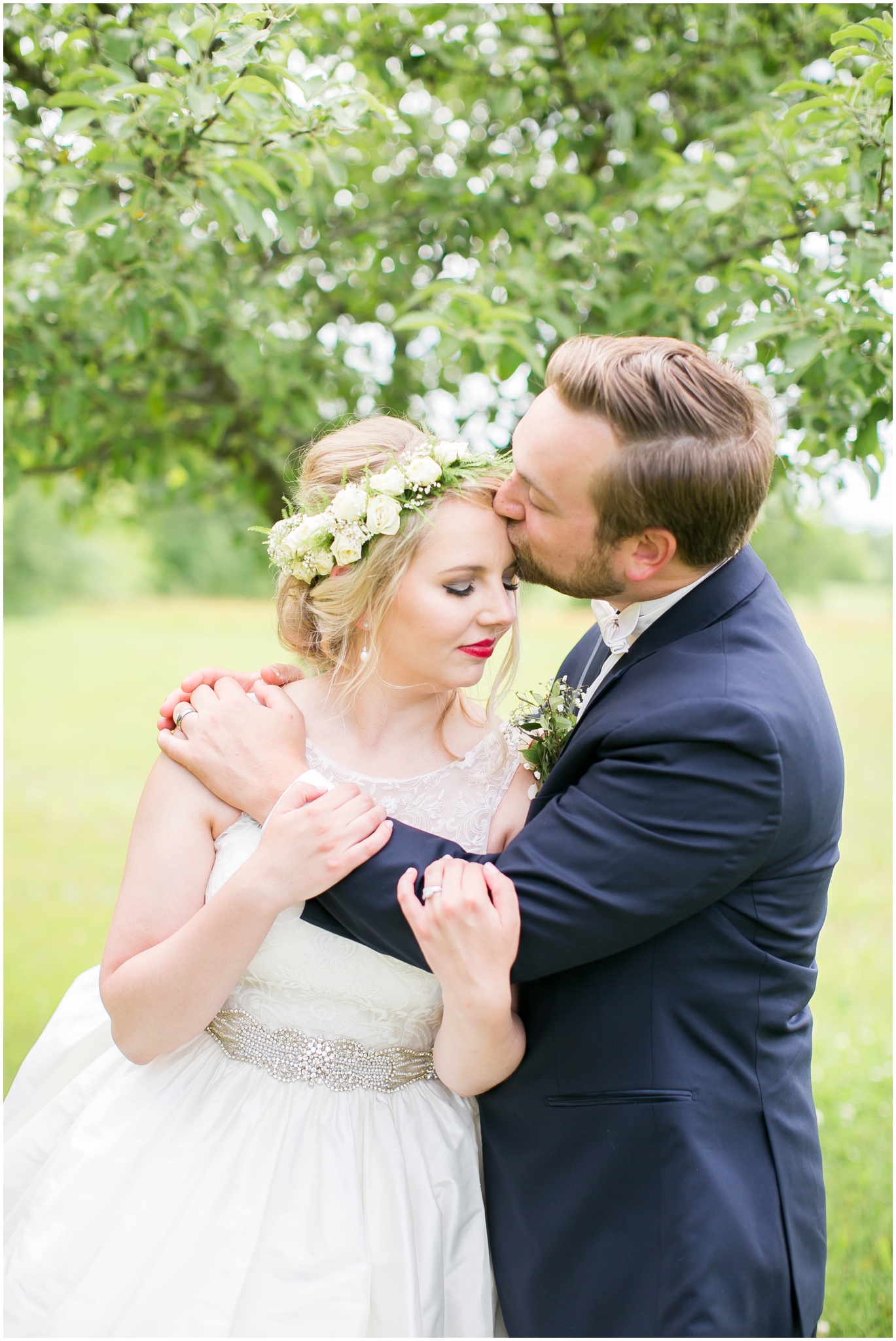 Steven_Point_Wisconsin_Wedding_Photographer_Outdoor_Summer_Wedding_3378.jpg