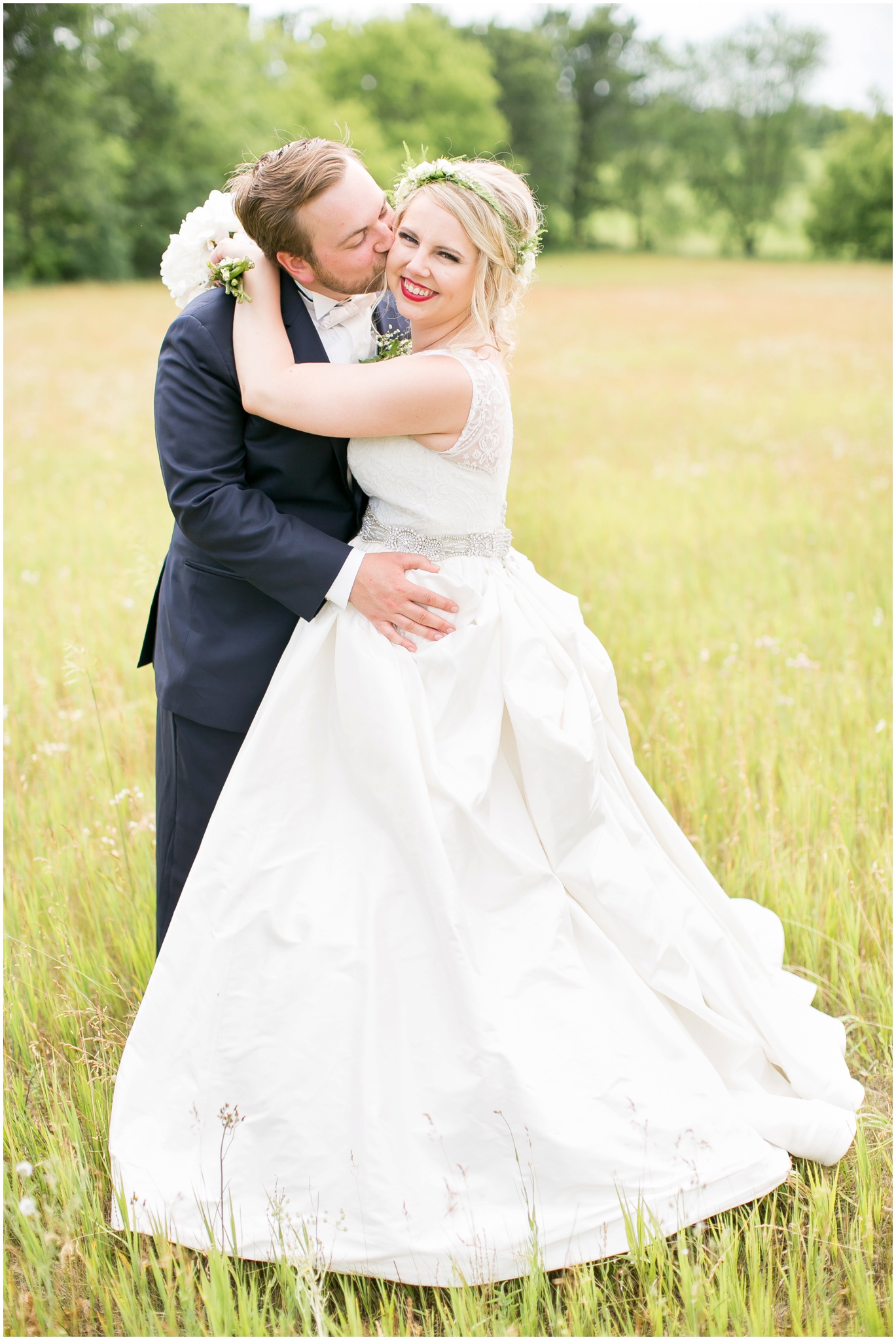 Steven_Point_Wisconsin_Wedding_Photographer_Outdoor_Summer_Wedding_3396.jpg