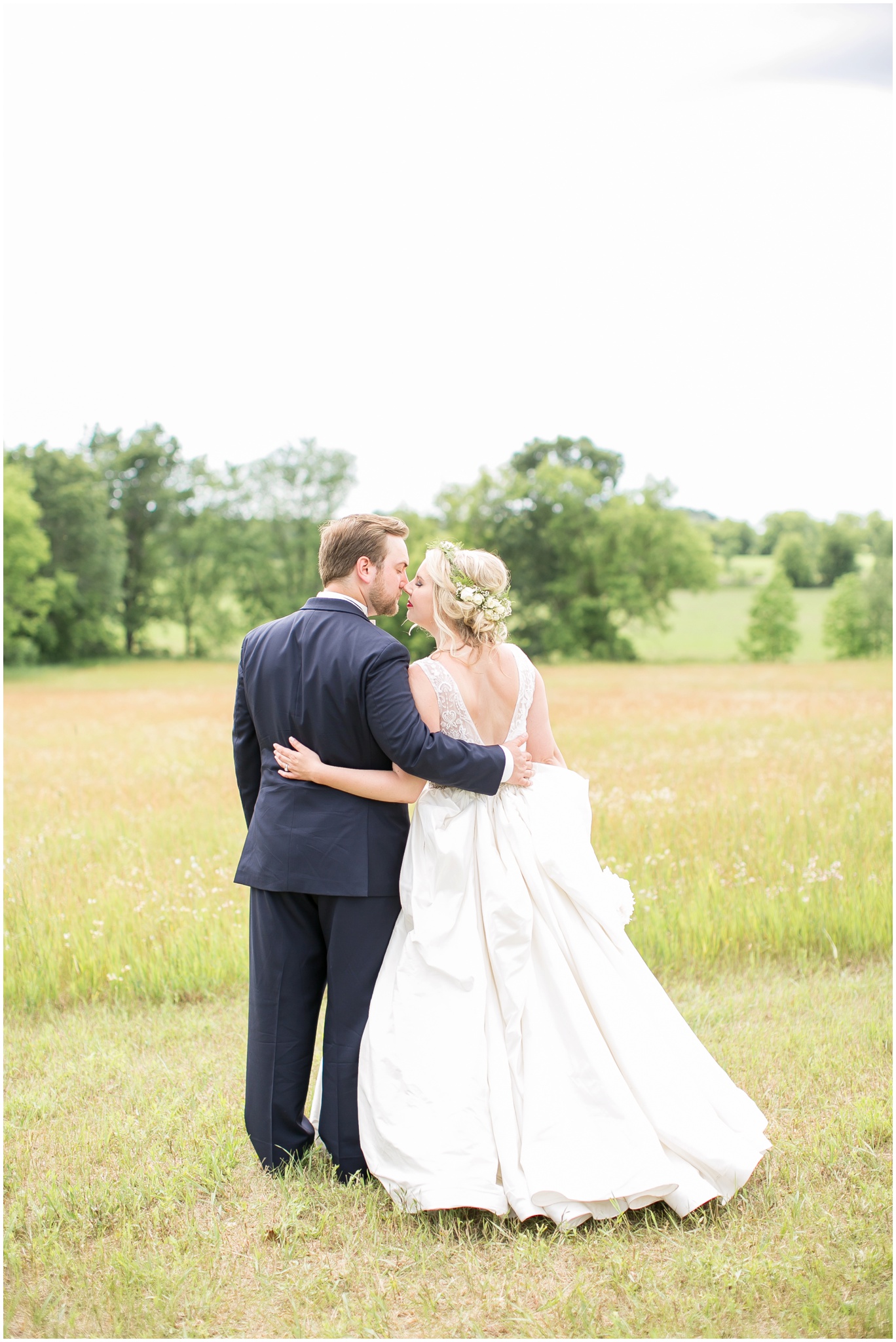 Steven_Point_Wisconsin_Wedding_Photographer_Outdoor_Summer_Wedding_3398.jpg