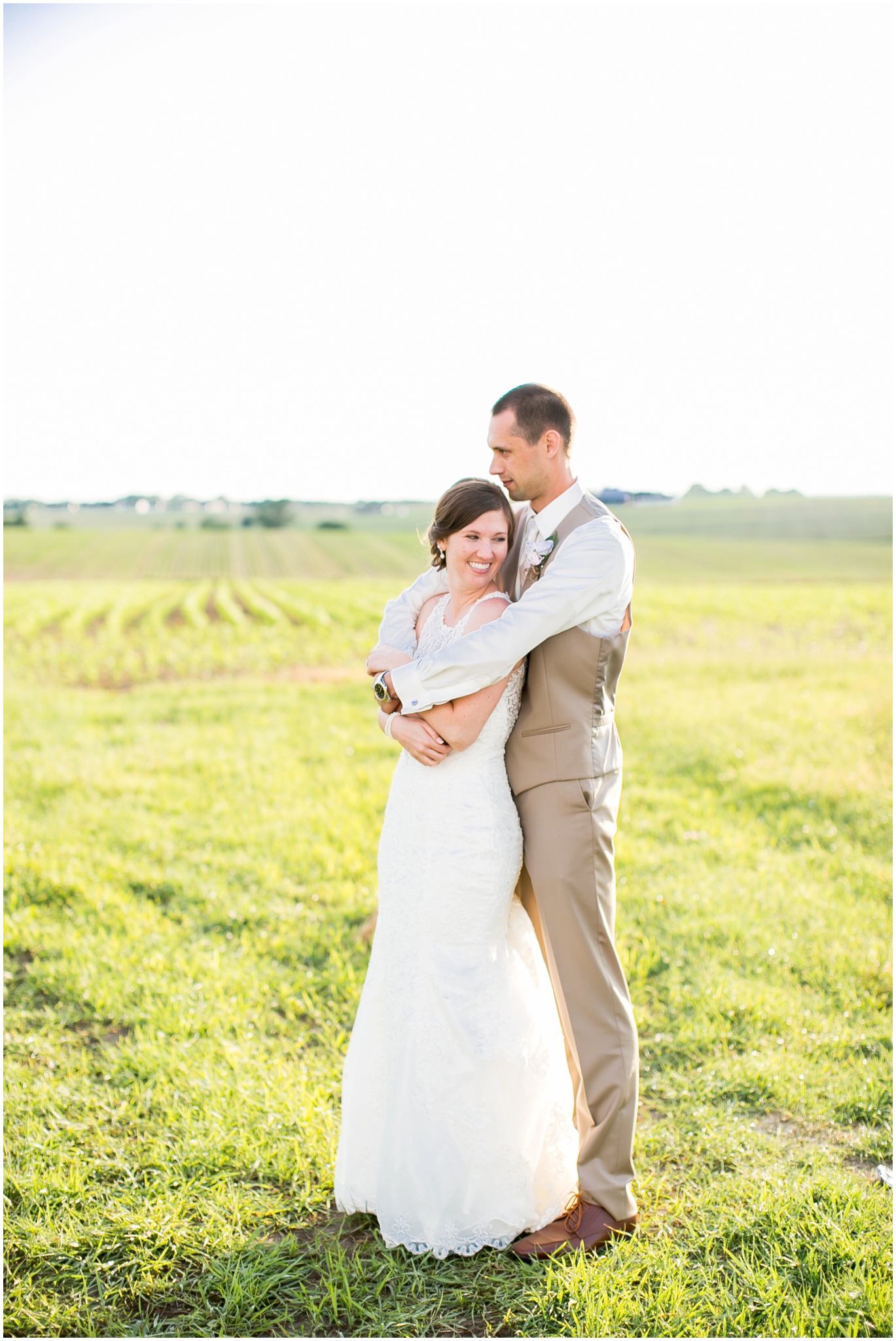 The_BARn_Summer_Wedding_Plateville_Wisconsin_Wedding_Photographers_3453.jpg