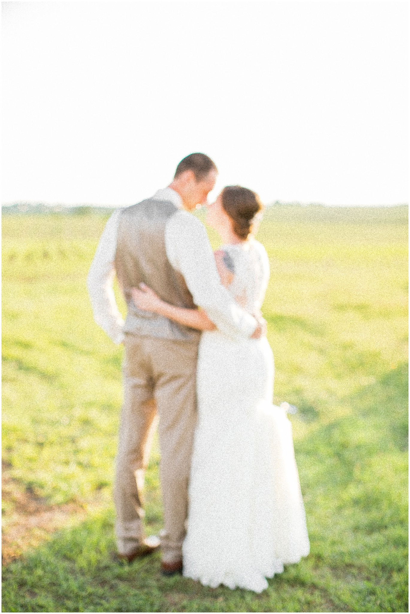 The_BARn_Summer_Wedding_Plateville_Wisconsin_Wedding_Photographers_3461.jpg