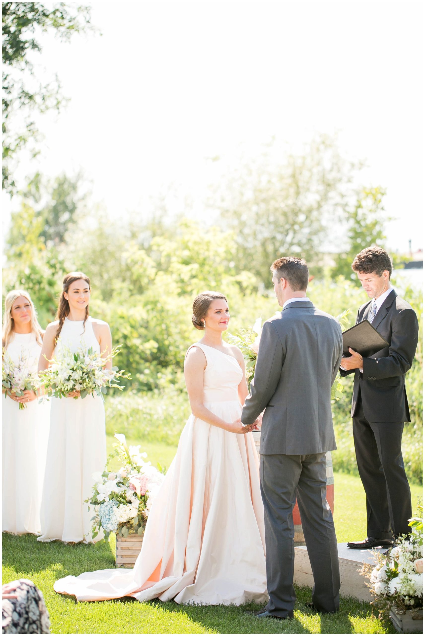 Door_County_Wedding_Egg_Harbor_Horseshoe_Bay_Golf_Club_0222.jpg