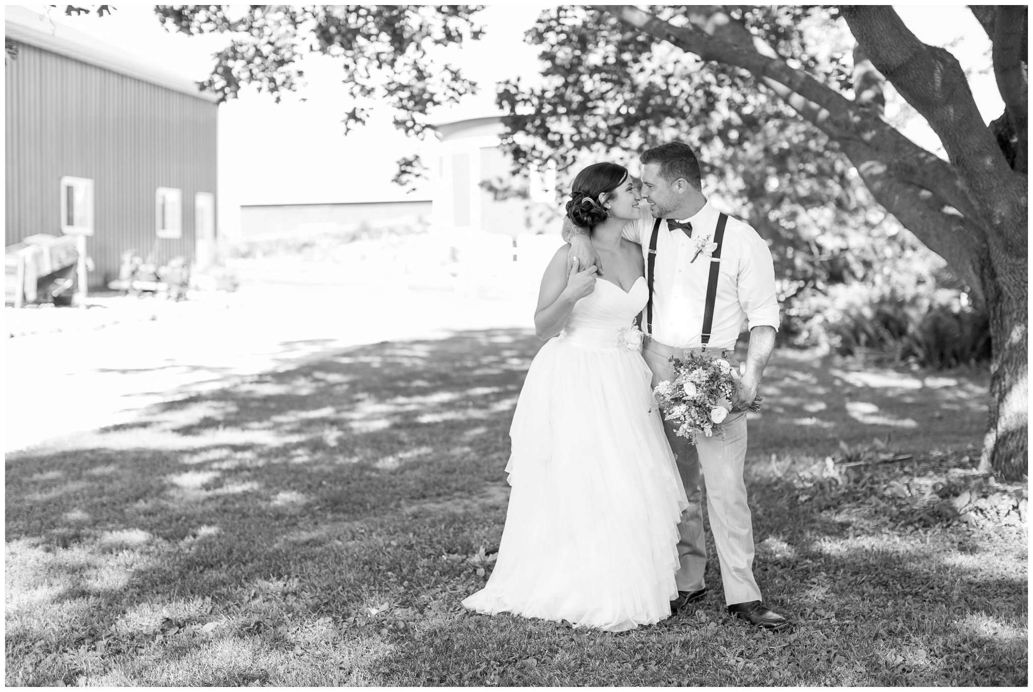 Schusters_Farm_Wedding_Deerfield_Wisconsin_0129.jpg