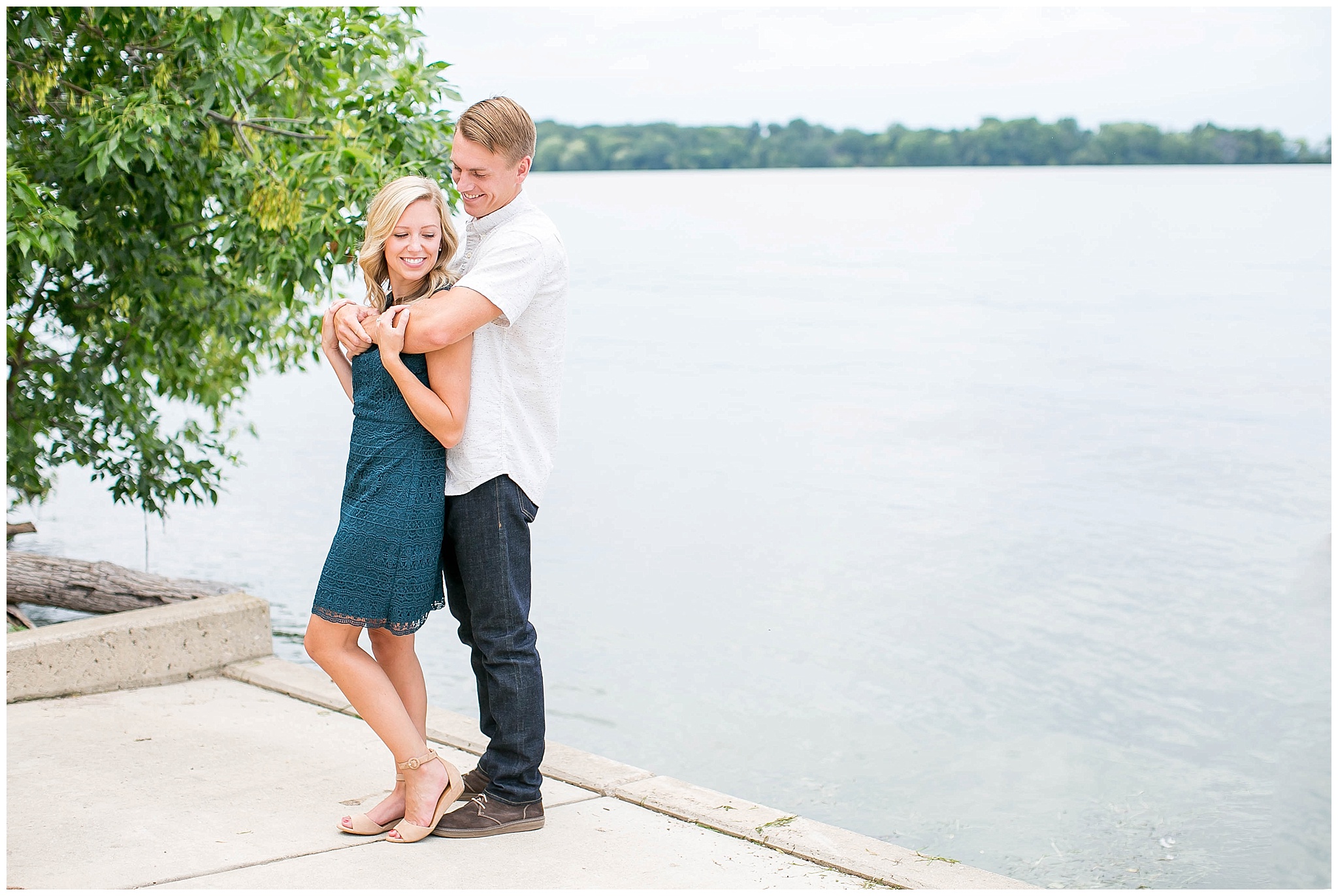 CF-52_Allen_Centennial_Garden_Engagement_Session_Madison_Wisconsin.jpg