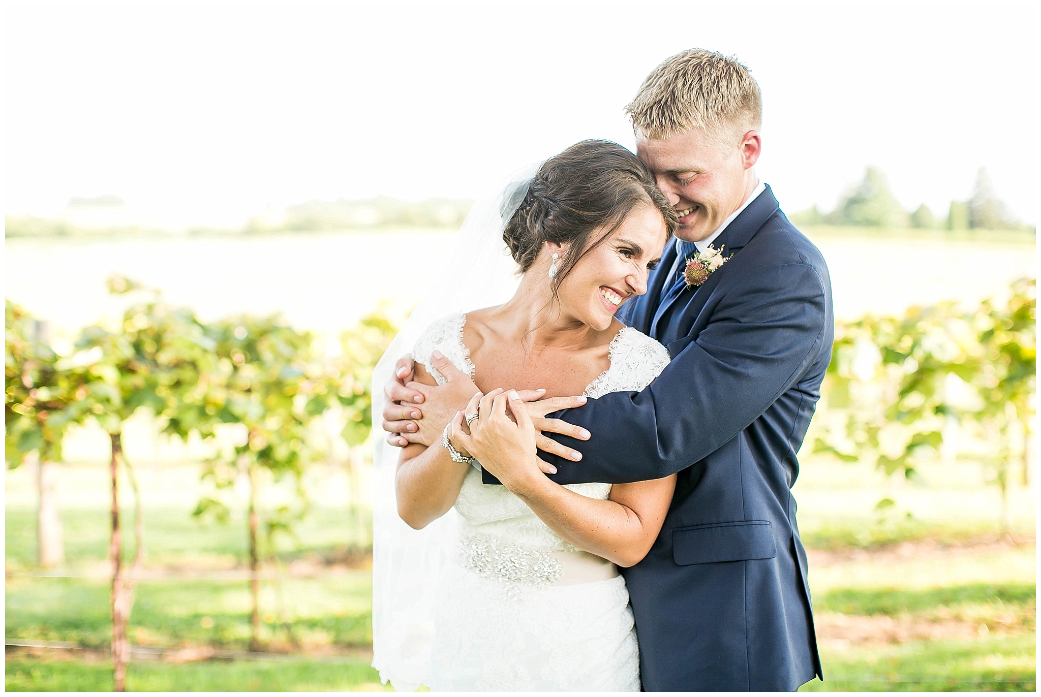 Over_The_Vines_Vineyard_Wedding_Edgerton_Wisconsin_0136.jpg