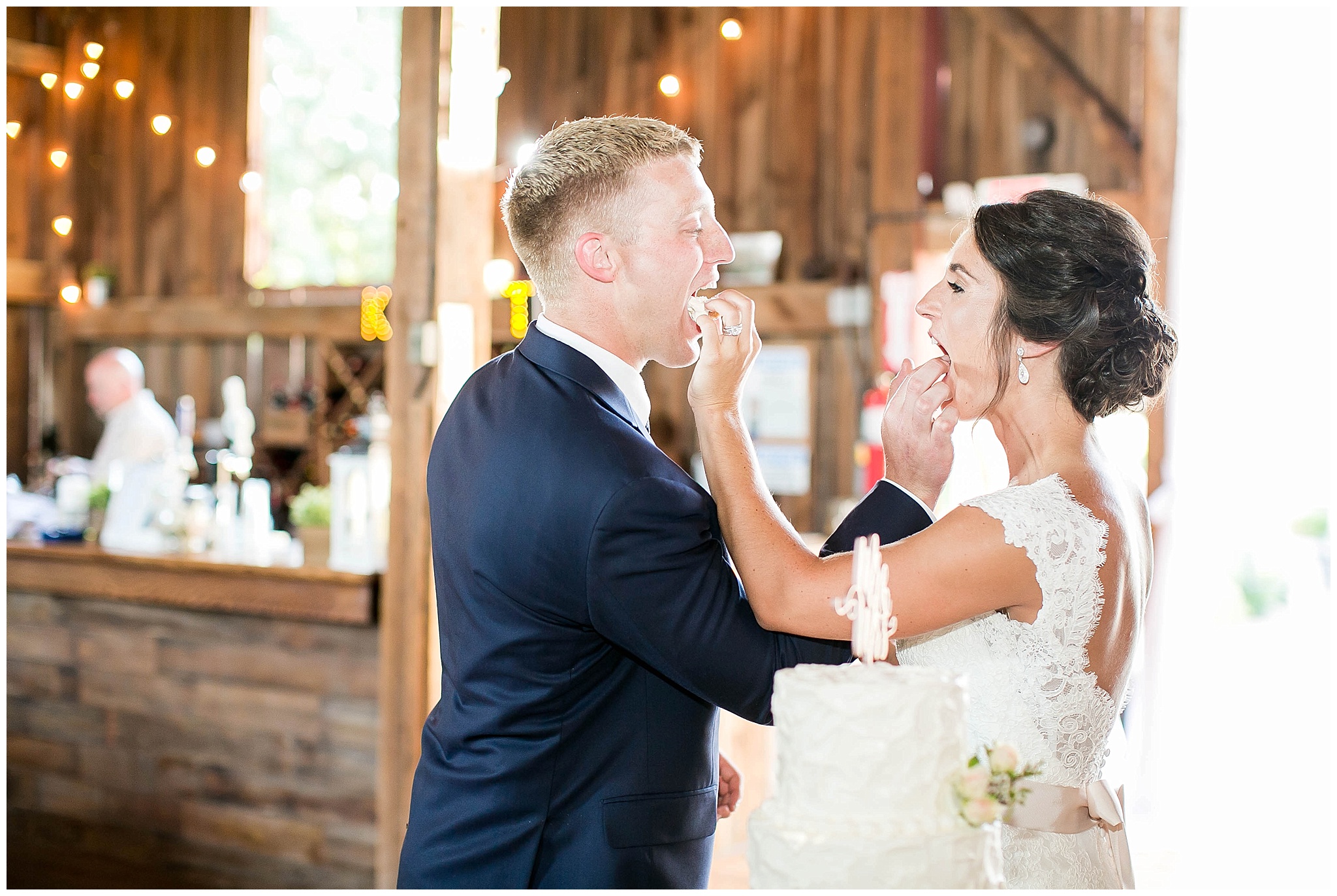 Over_The_Vines_Vineyard_Wedding_Edgerton_Wisconsin_0140.jpg