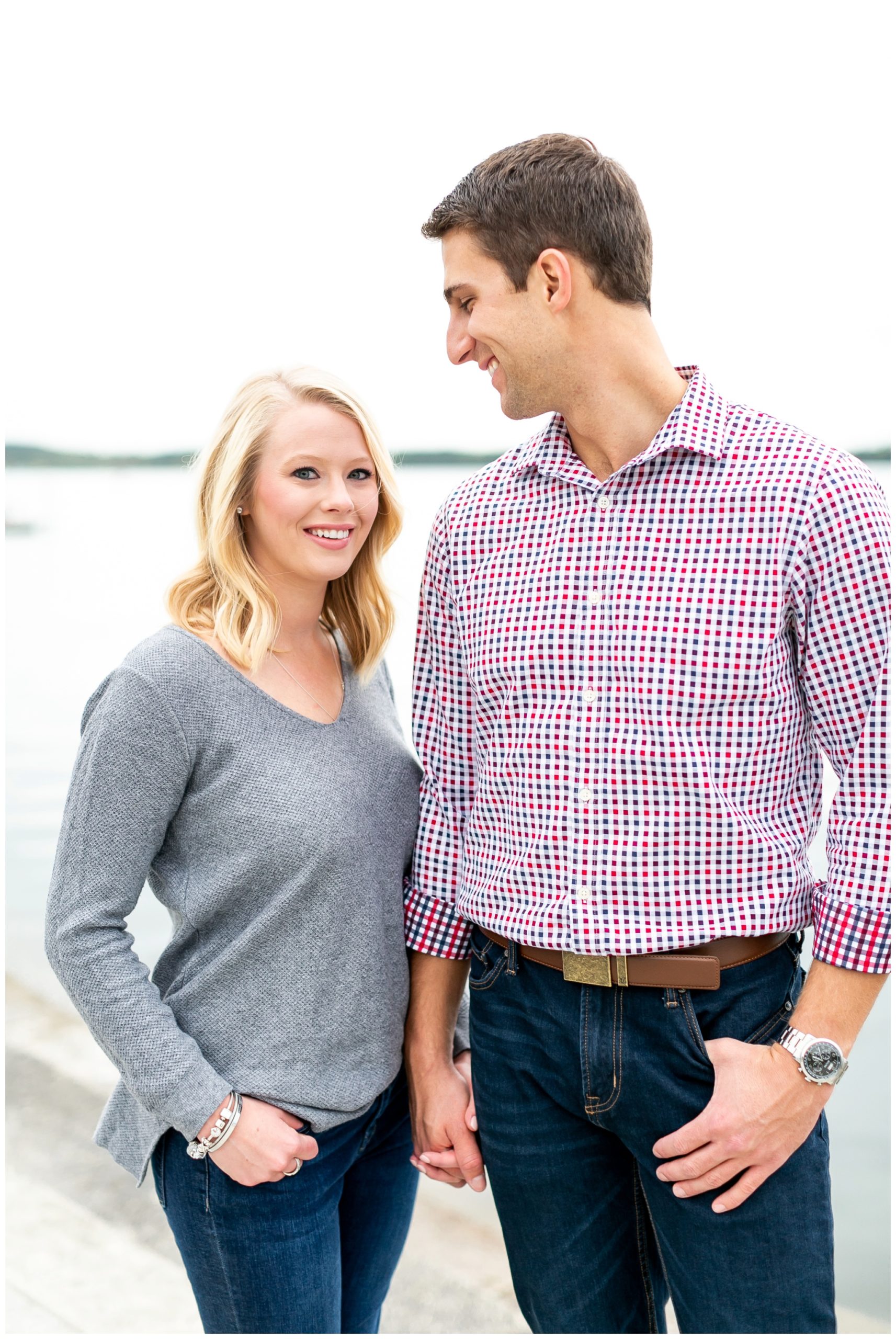 Downtown_madison_wisconsin_engagement_session_1516.jpg