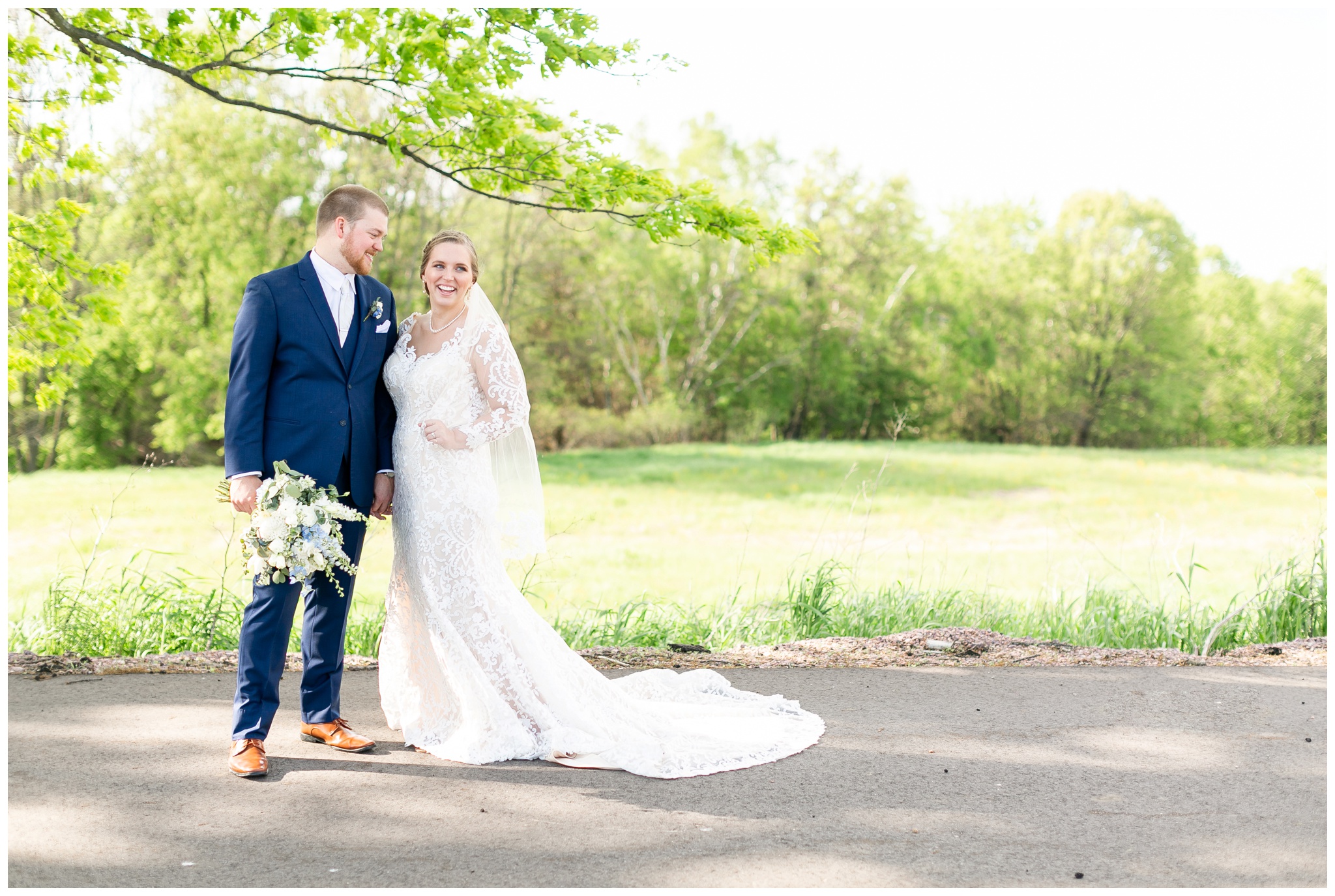 vennebu_hill_baraboo_wisconsin_wedding_madison_wisconsin_wedding_photographers_3041.jpg