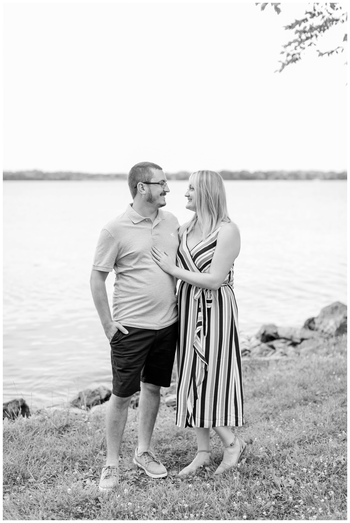Downtown_madison_wisconsin_engagement_session_4205.jpg